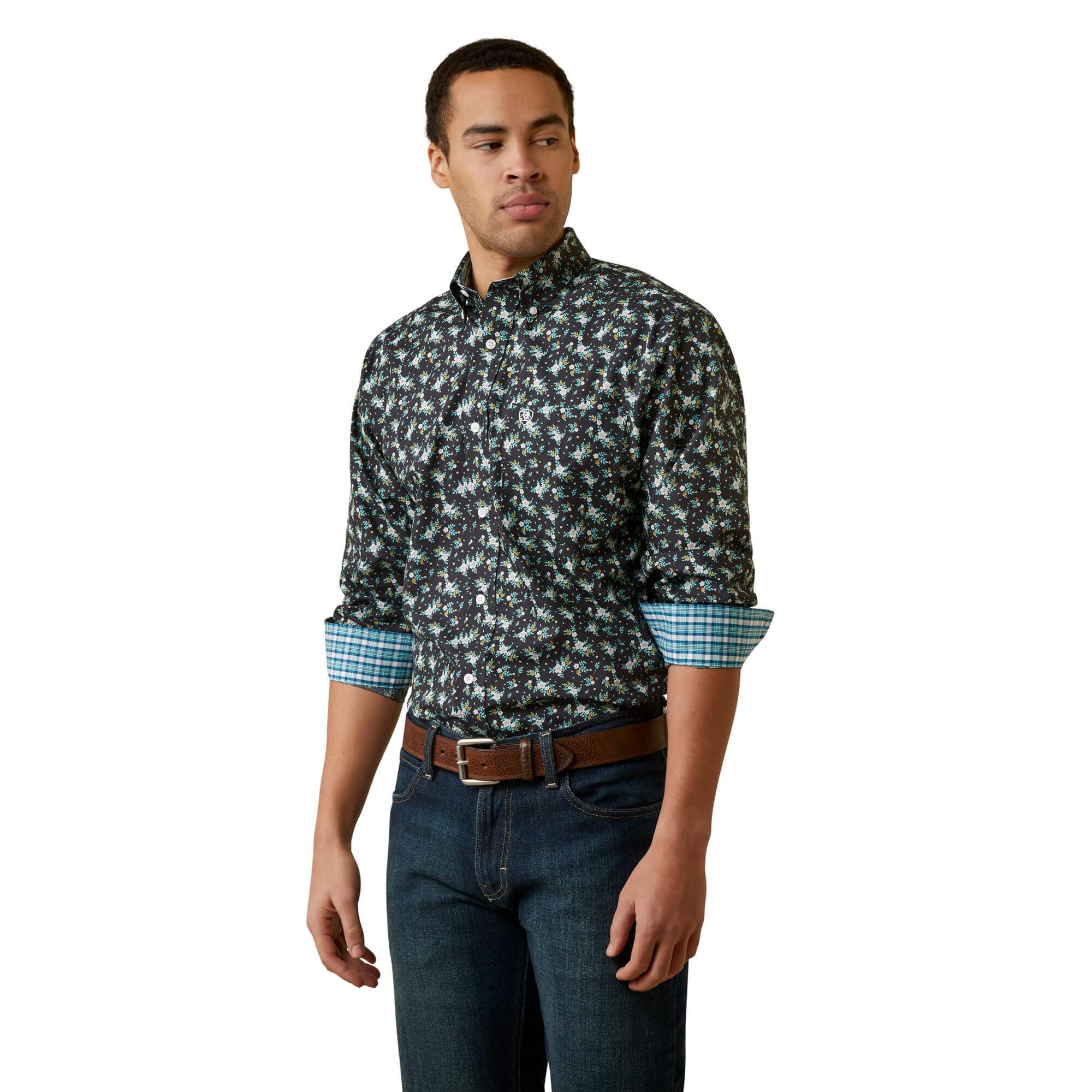 Back view of the ARIAT Men's Wrinkle Free Camdyn Fitted Shirt, showing the pattern and fit.