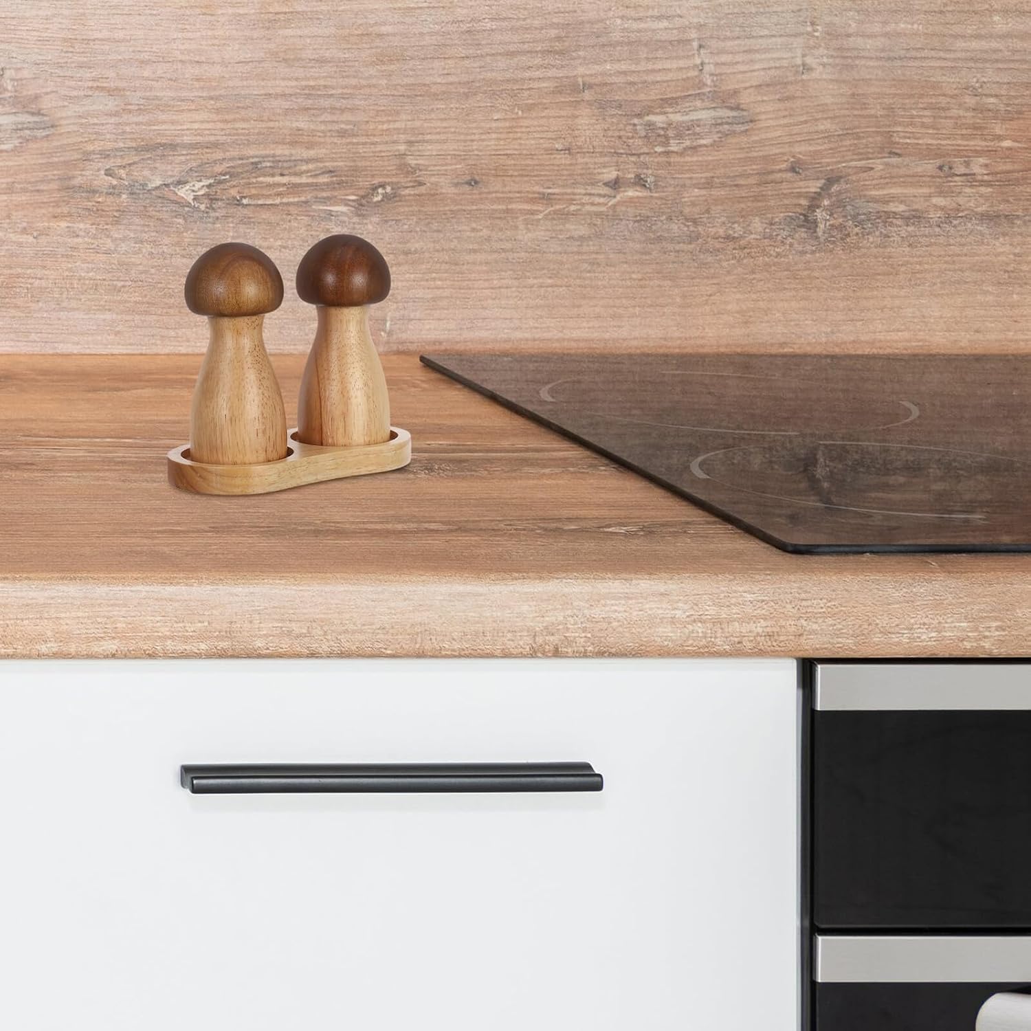 Manual Wooden Mushroom Salt and Pepper Grinder with Oak Base Refillable Seasoning Grinder for Whole Pepper and Sea Salt Acacia Wood Coarseness Kitchen Table Seasoning Tool
