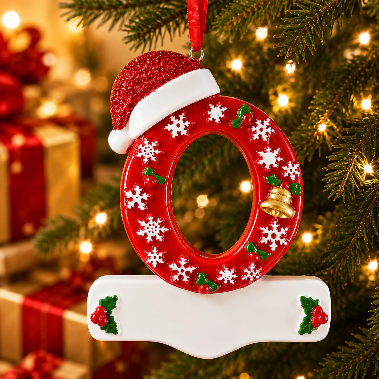 Bemaystar 3D Resin Letter Christmas Ornaments, Hand Painted Initial Christmas Tree Ornaments, Premium Holiday Decoration for Family Christmas Tree Decor, Ornaments for Christmas Tree, O