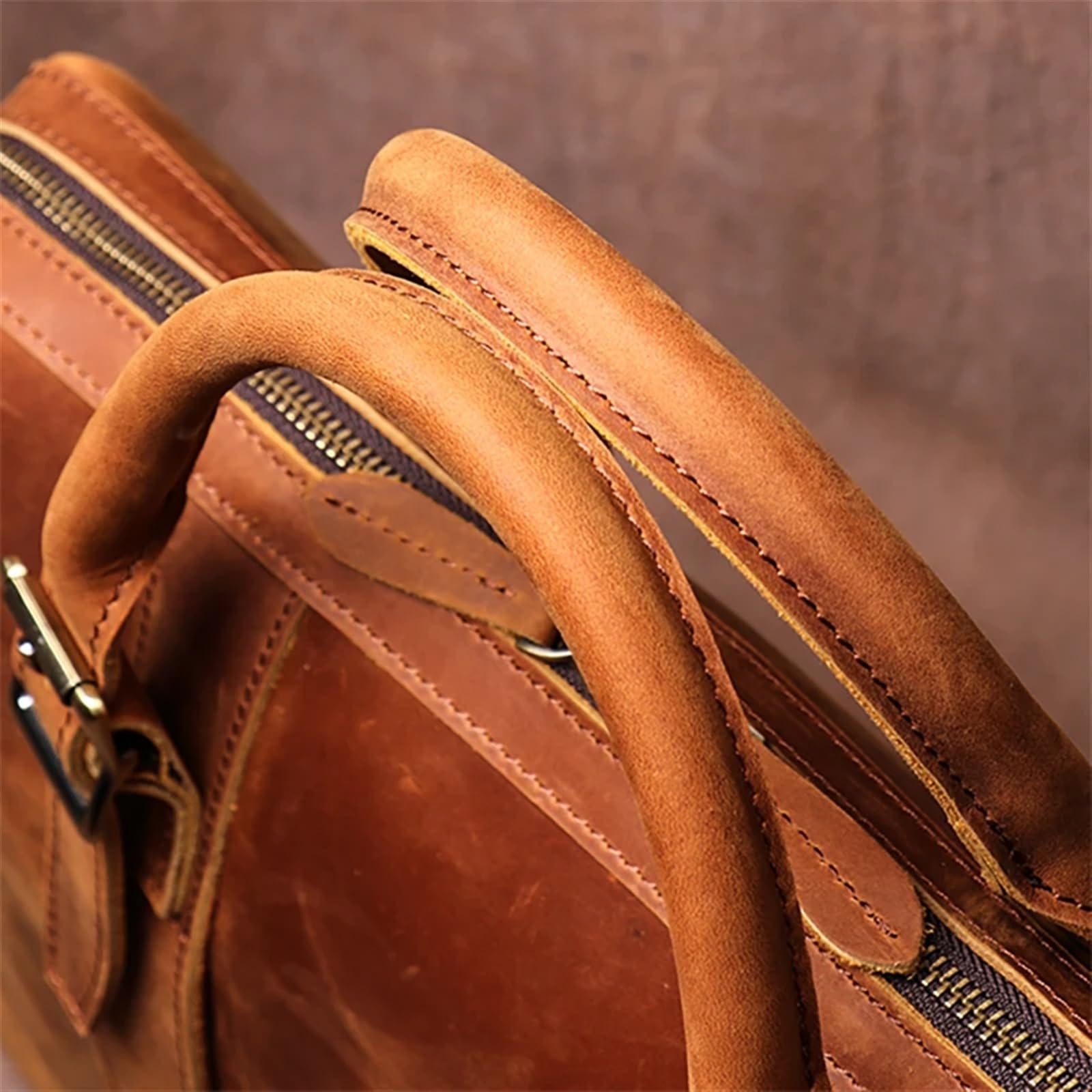 Valigetta da Uomo in Pelle Borsa Casual Borsa a Tracolla in Pelle di Vacchetta Borsa for Computer da Ufficio for Laptop da 15,6 Pollici Uomo Ventiquattrore