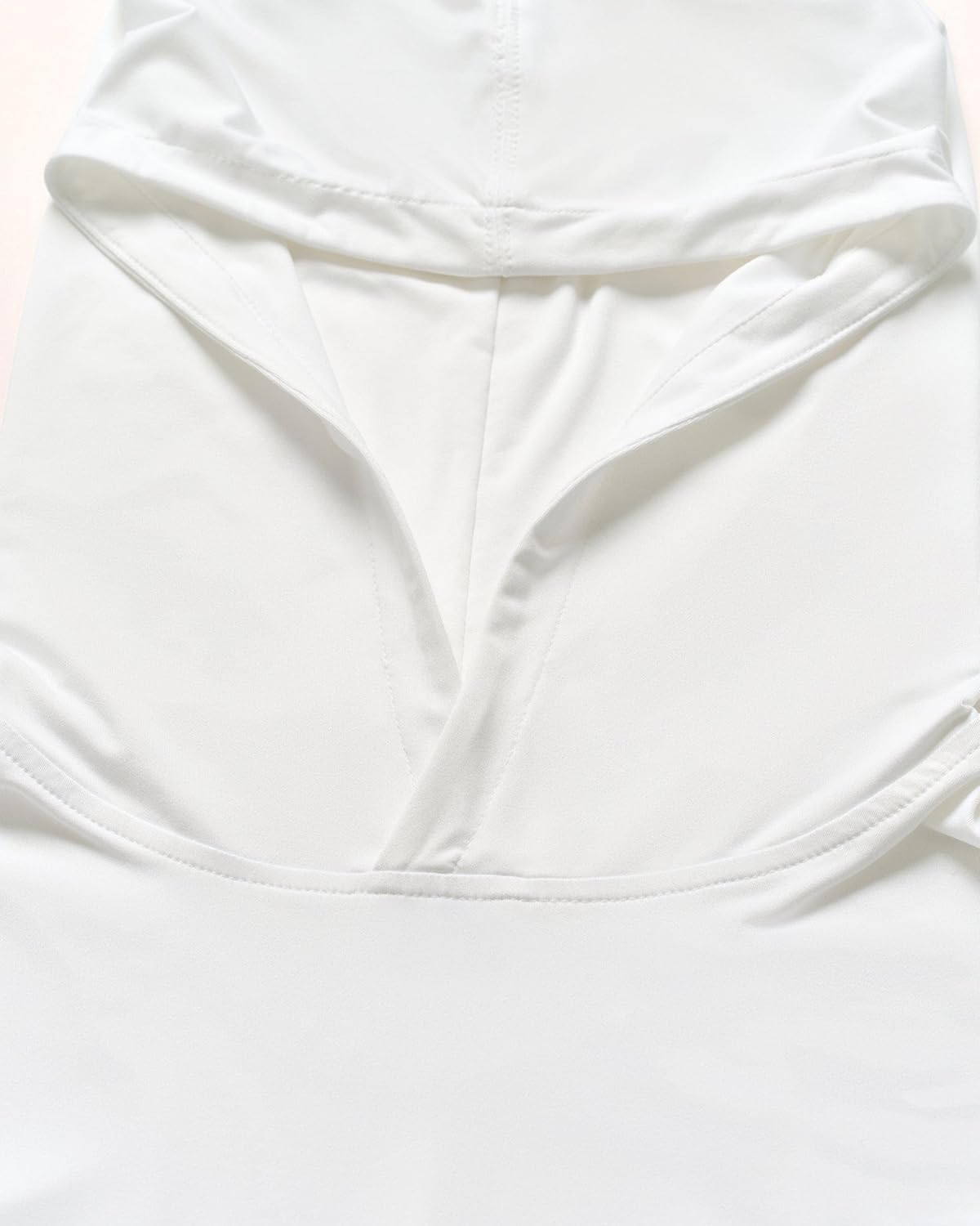 johnnie-O Talon Featherweight Performance Hoodie