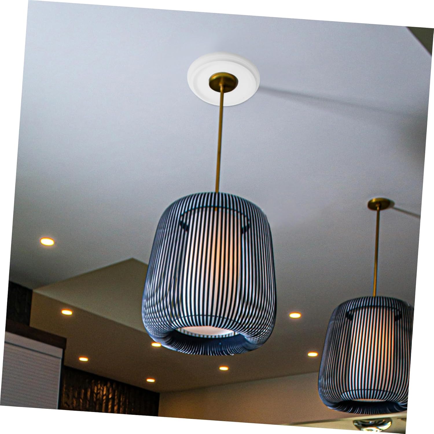 2pcs Ceiling Medallion Decor Minimalist Decorative Lighting Base for Indoor Spaces Easy Installation for Home Decor Enhancements Sophisticated Design for Various Styles