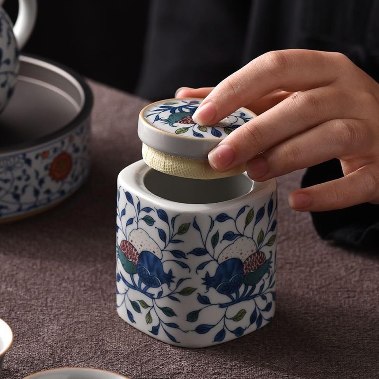 Ceramics Tea Canister, 180ml 6.1oz, Portable Sealed Jar Antique-style Household Tea Set Accessories