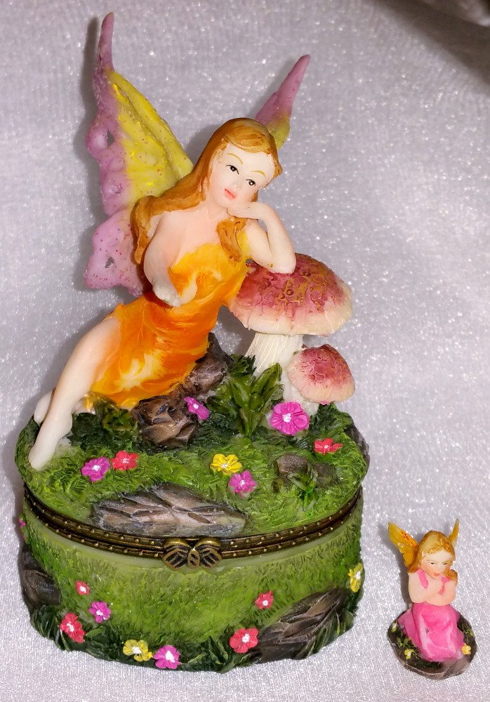 Amazon.com: Enchanted Fairy in Orange Dress with Pink Wings & Flowers 2pc Resin Trinket Box : Home & Kitchen Amazon.com: Enchanted Fairy in Orange Dress with Pink Wings & Flowers 2pc Resin Trinket Box : Home & Kitchen