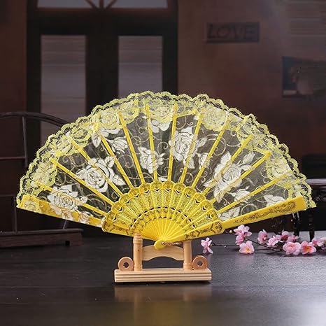 Amazon Co Jp 扇子折りたたみ扇子黄色扇子古典的な花の刺繍レース扇子絶妙な大規模な中国の扇子夏の家ダンス結婚式のための装飾的な扇子 ファッション