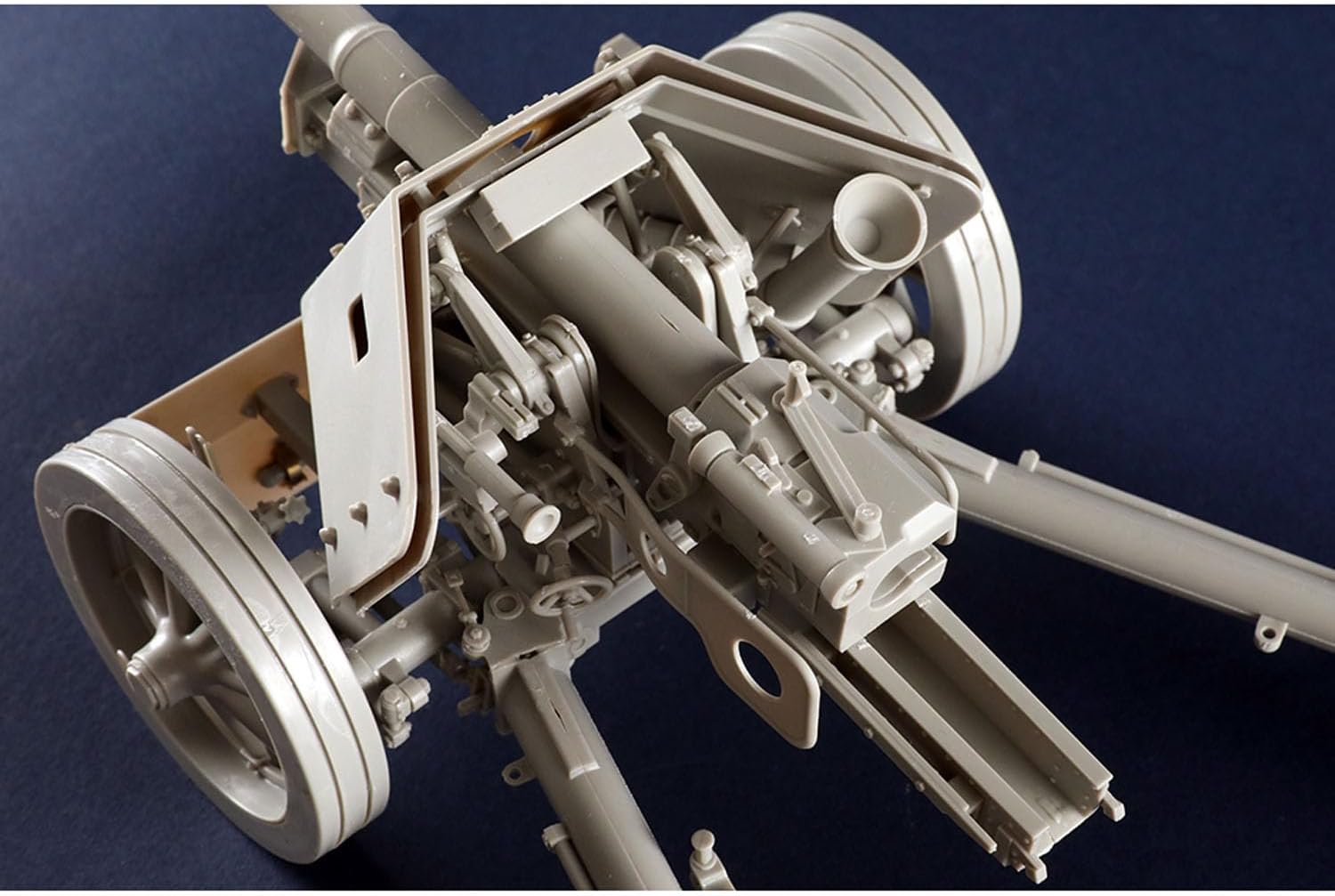 TOUCAN RC HOBBY 1/16 61608 German Pak 40 75MM Anti Tank Gun Static Model Kit Over 220 Parts Adjustable Barrel Two Assembly Modes