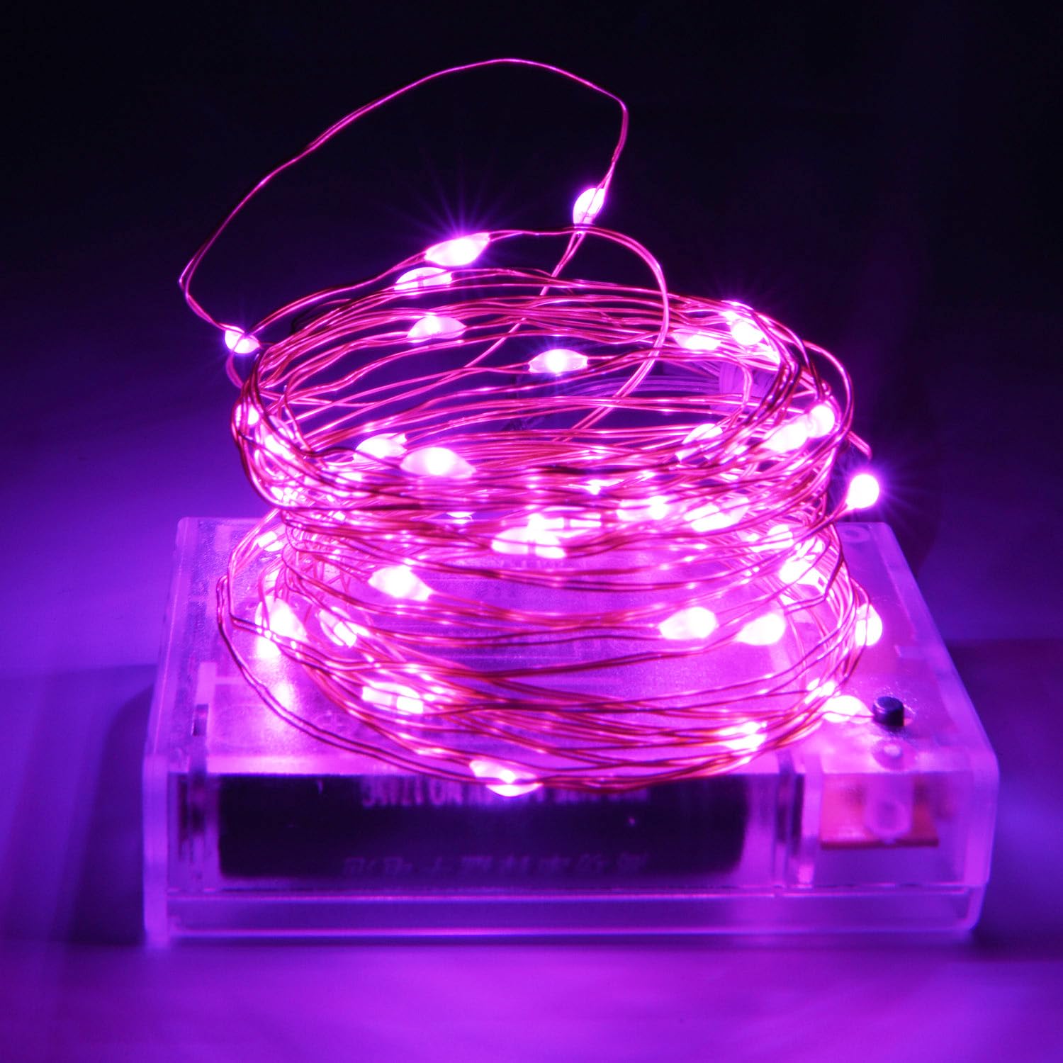Guirlande lumineuse de Noël à piles avec 8 modes clignotants et minuterie de 8 à 16 heures, 5 m, 50 LED en fil de cuivre (rose)