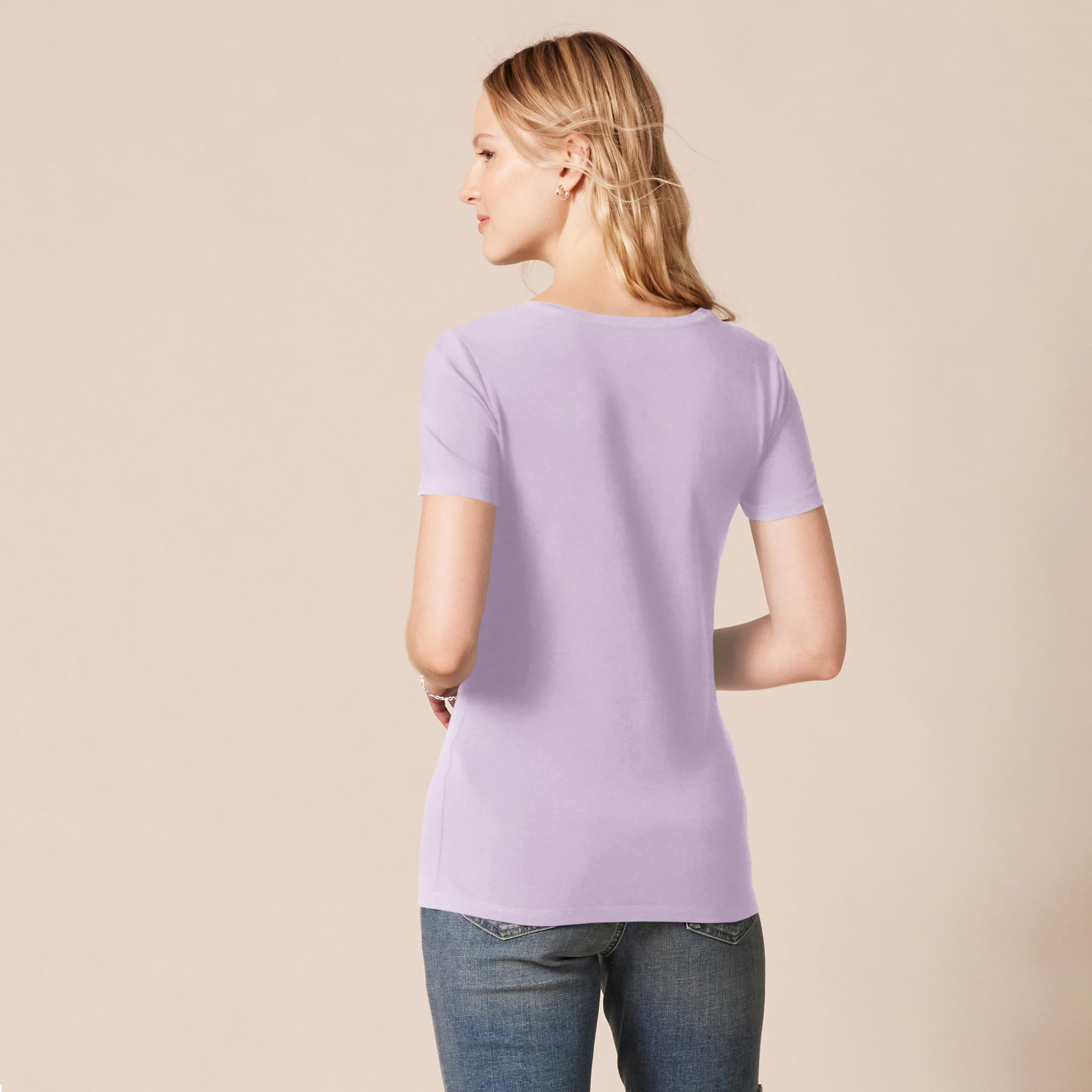 Amazon Essentials Women's Regular-Fit Short-Sleeve T-Shirt (Crewneck and V-Neck Options), Multipacks — view 25