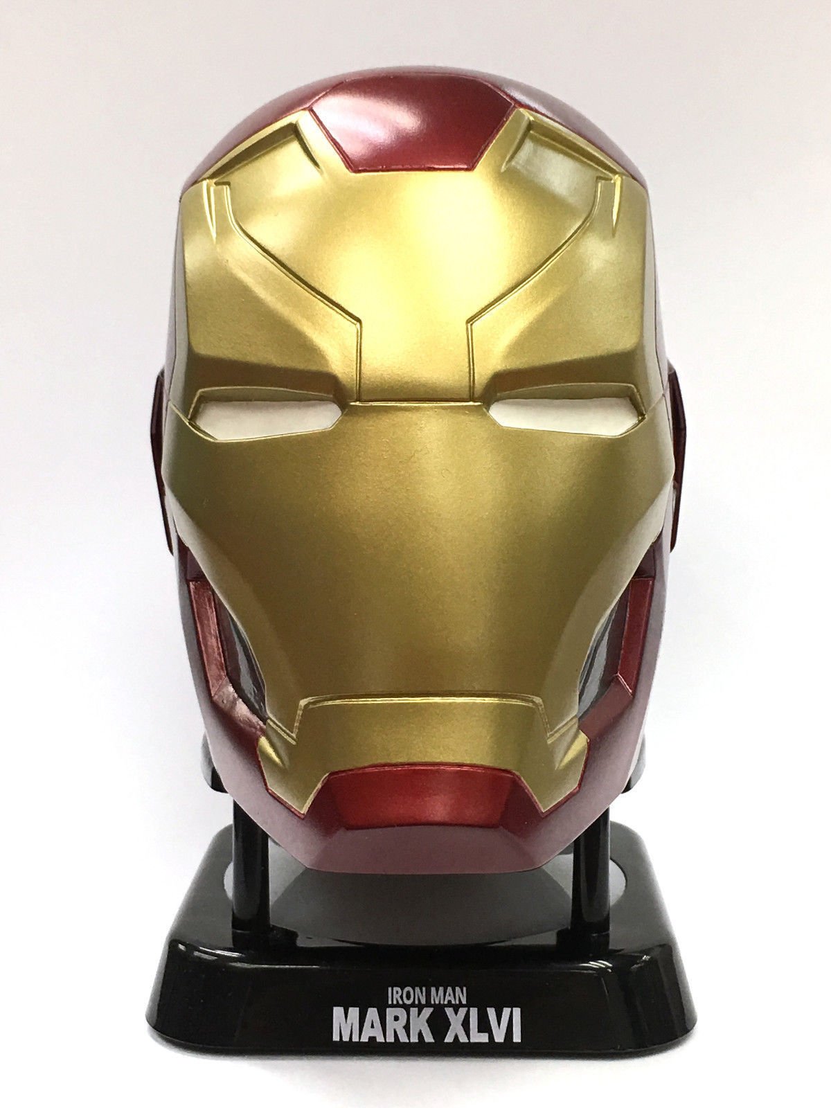 Marvel: Iron Man Mark 46 Helmet Mini Bluetooth Speaker (V2.0): Portable Bluetooth Speakers