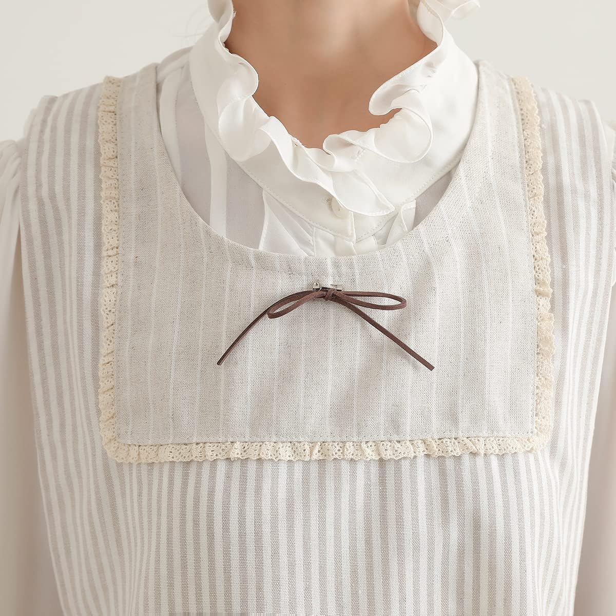Cotton Linen Apron Wheat White Color Lace & Bow Decoration Aprons Japanese Style Girl Style Side Button Kitchen Cooking Clothes