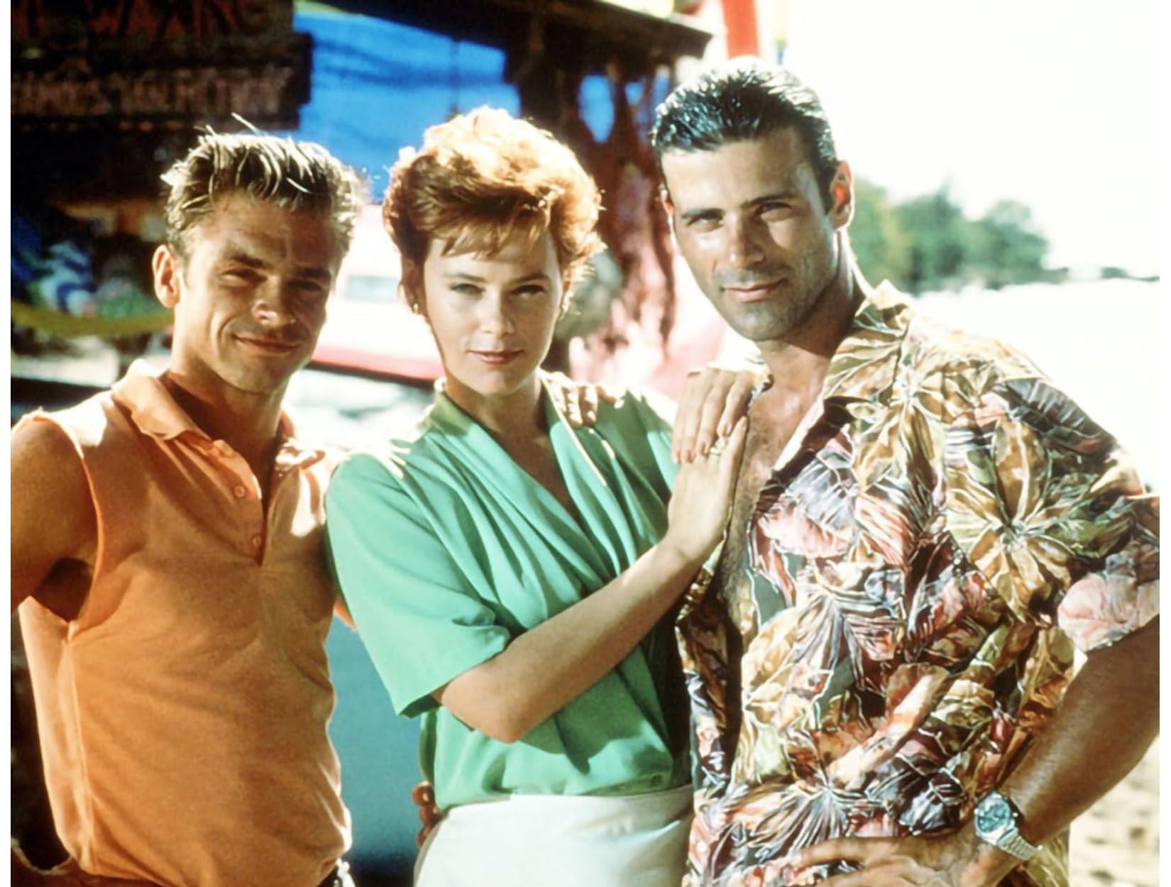 Tropical Heat – Gesamtedition (Alle 3 Staffeln & Spielfilm) Preisgekrönte Abenteuerserie mit Action, Retro und Urlaubs-Feeling (Pidax Serien-Klassiker) [12 DVDs]