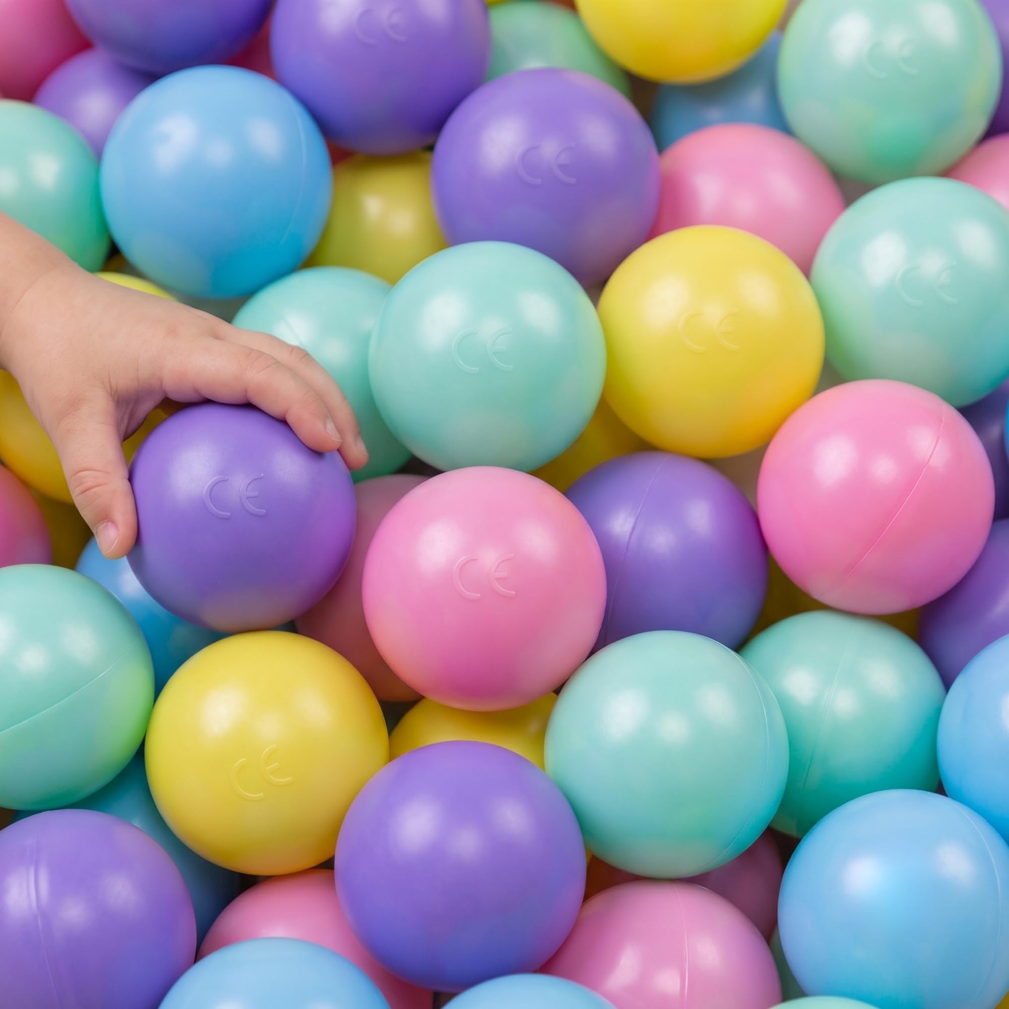 LittleTom Dalla Nascita: 1000 Palline per Piscina Bambi 5,5cm - Palline Plastica Bambini Colorate - Palline Gioco Palla per Piscina Giochi per Piscina Neonato - Palline Bimbi Colorate Palloni Piscina