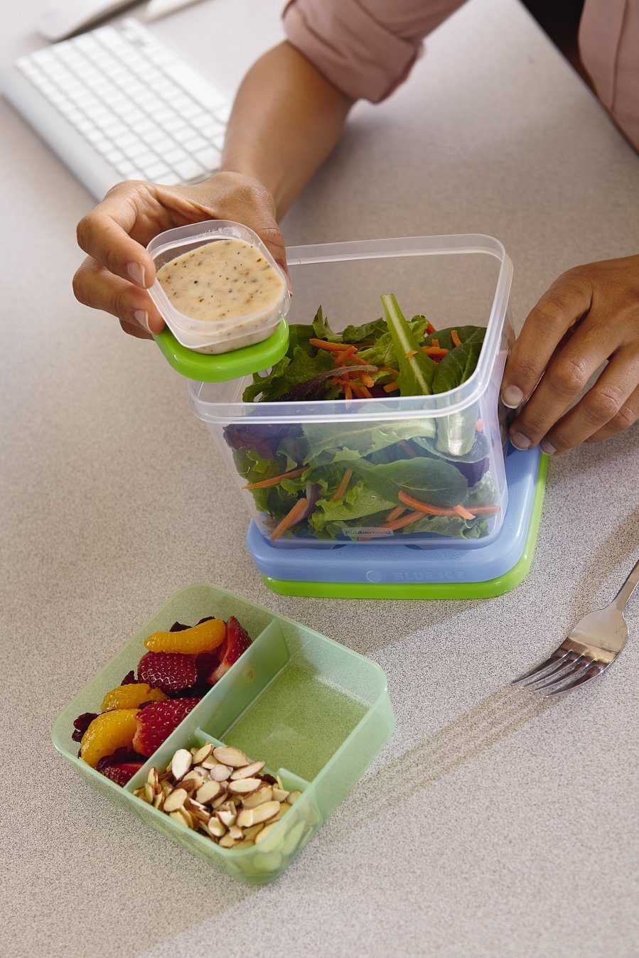 Rubbermaid Lunch Blox Container Salad Kit, Green/Clear (1806179