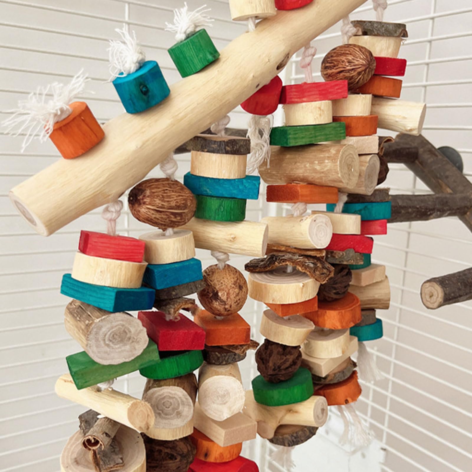 PANGBOER Jouet à mâcher pour oiseaux de compagnie - Bloc naturel coloré pour calopsittes conures cacatoès - Grincement des dents - Parfait pour cage - Jouet pour perroquets pour perruches, calopsittes