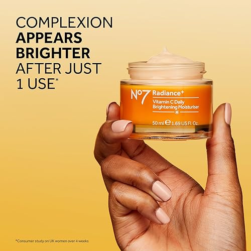 Miniatura 4 de No7 Radiance+ Brightening Vitamin C Moisturizer Face Cream  Hidratante facial nutritivo para la piel  Absorción rápida + fórmula ligera y adecuada