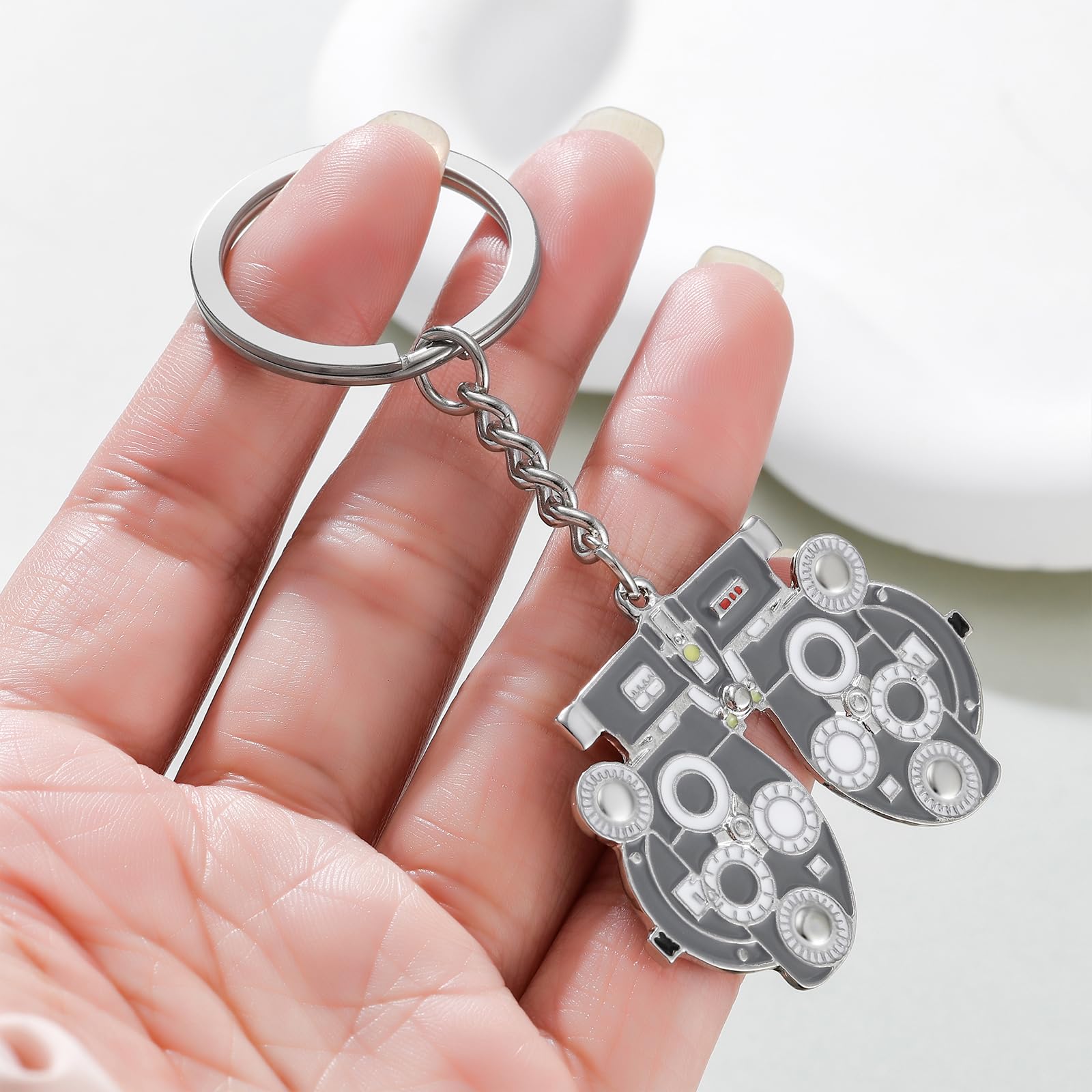 Medical Optometrists Keychain Ophthalmology Vision Test Optometry Enamel Pendant Keyring Jewelry for Eye Doctor Nurse
