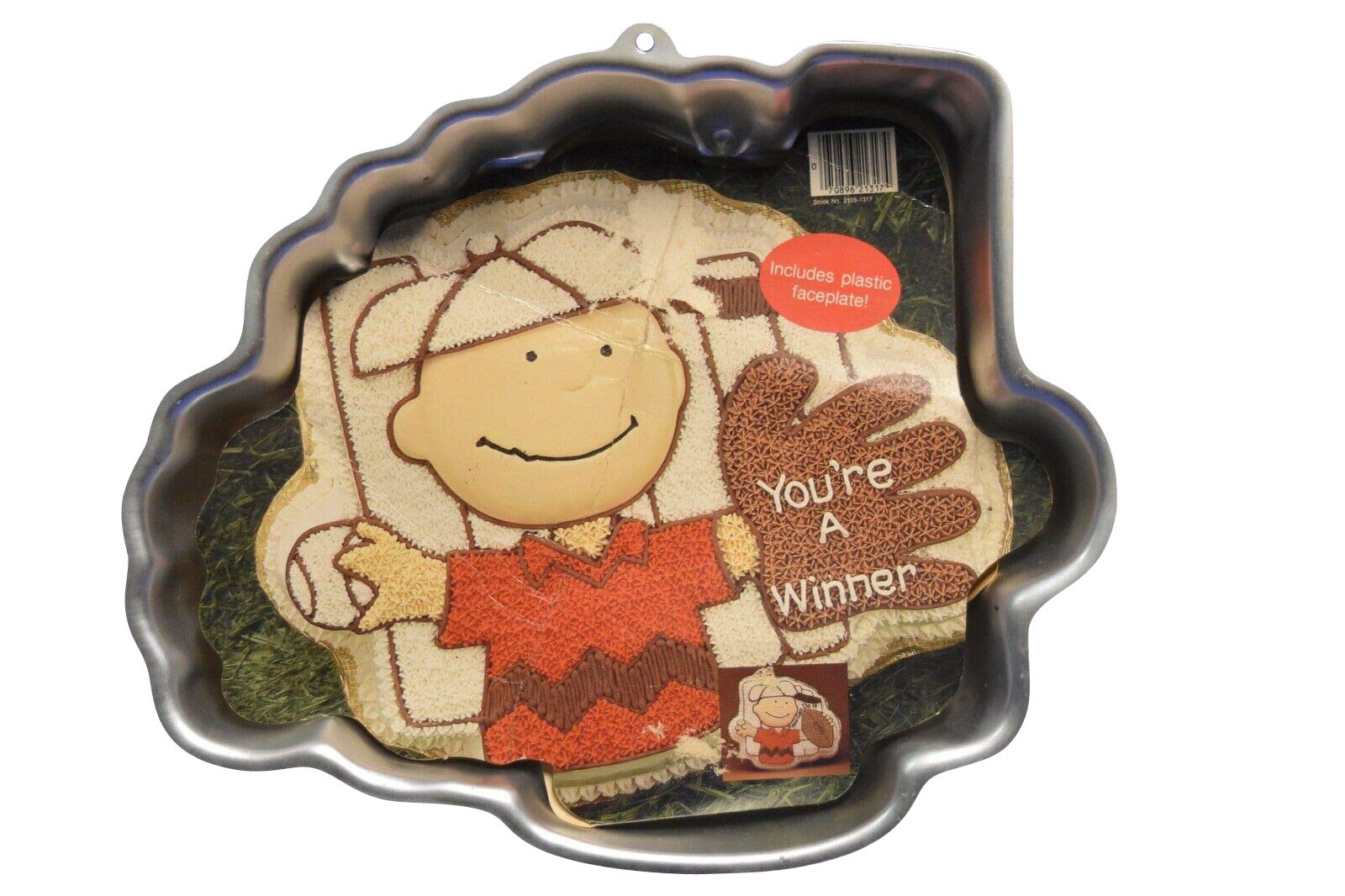 ③ヴィンテージ WILTON ウィルトン ケーキ型 CHARLIE BROWN Amazon.com: Wilton Charlie Brown with Baseball Glove or Football