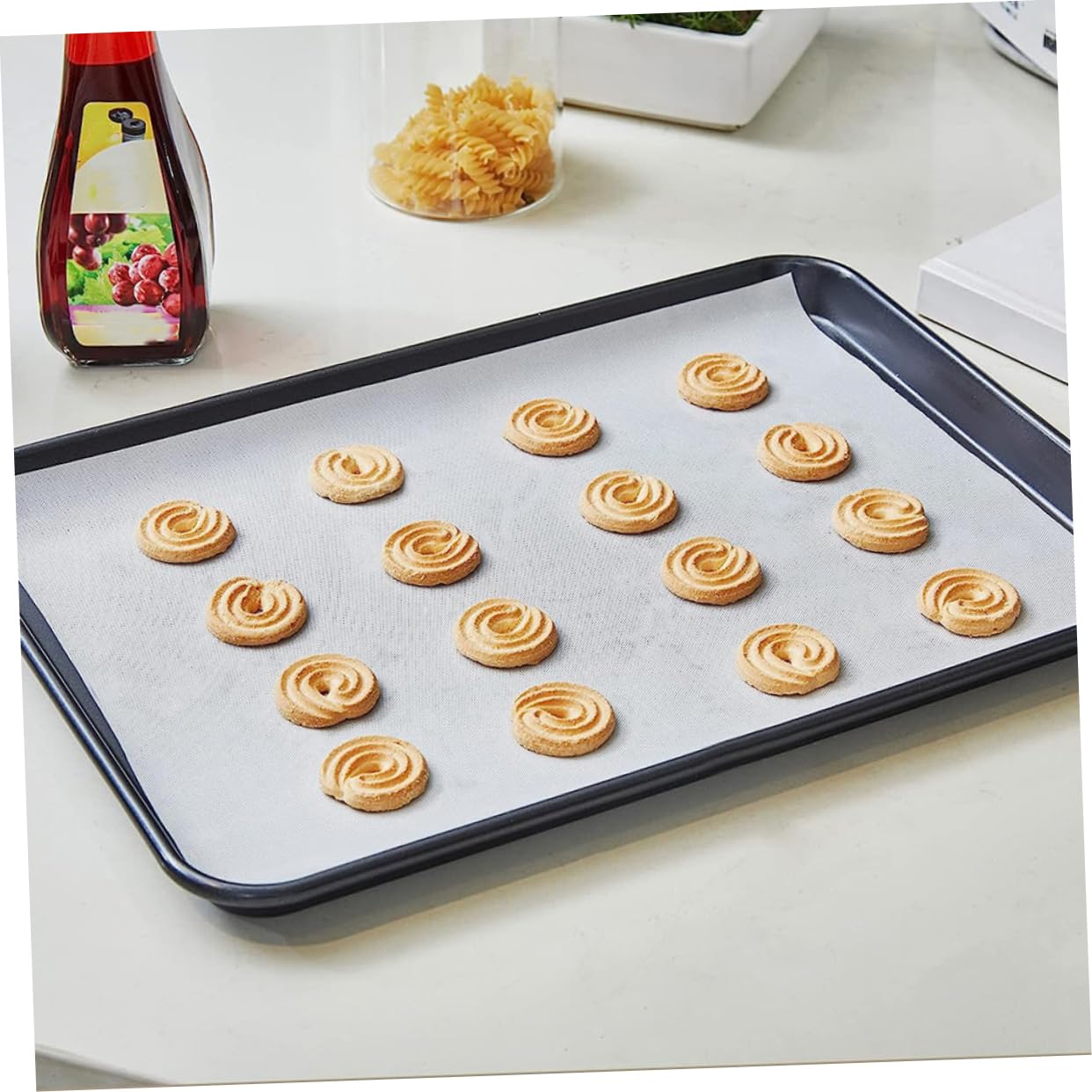 VALICLUD Silikon Backmatte Antihaftbeschichtet und Wiederverwendbar für Backofen und Heißluftfritteusen Weißes Rutschfestes Backzubehör für Backen