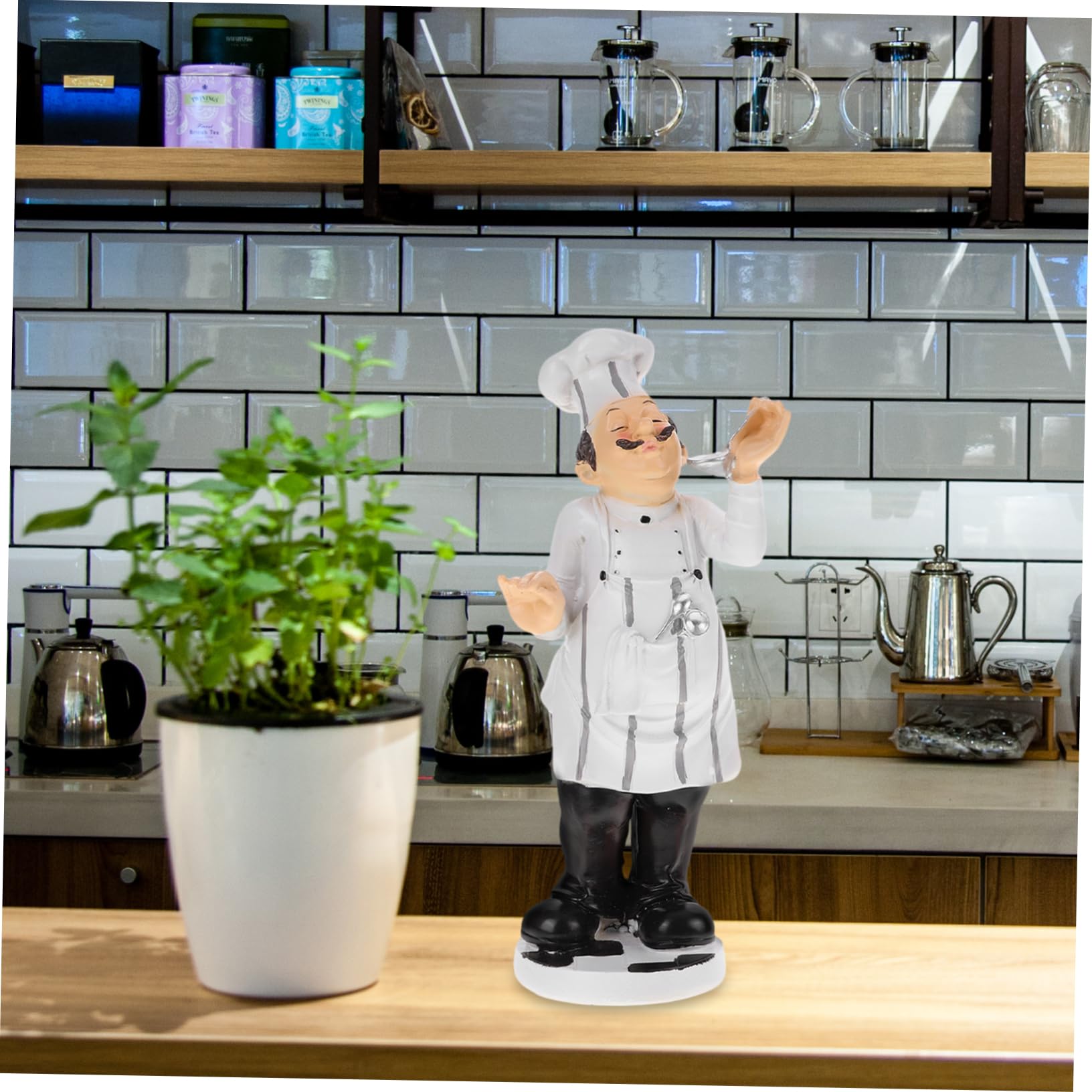 Amosfun Chef Figura Divertente e Stabile Miniatura e Statuetta in Resina Stile Europeo per Decorazione Casa e Ristorante Adatta per Tavoli e Ambienti Cucina Tavoli Ambienti Cucina