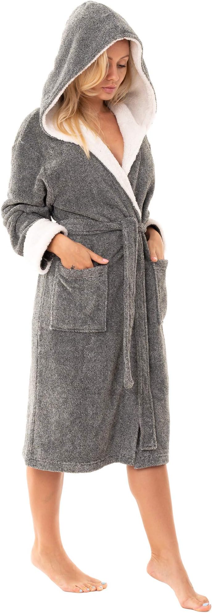 Women's Soft Fleece Hooded Bathrobe