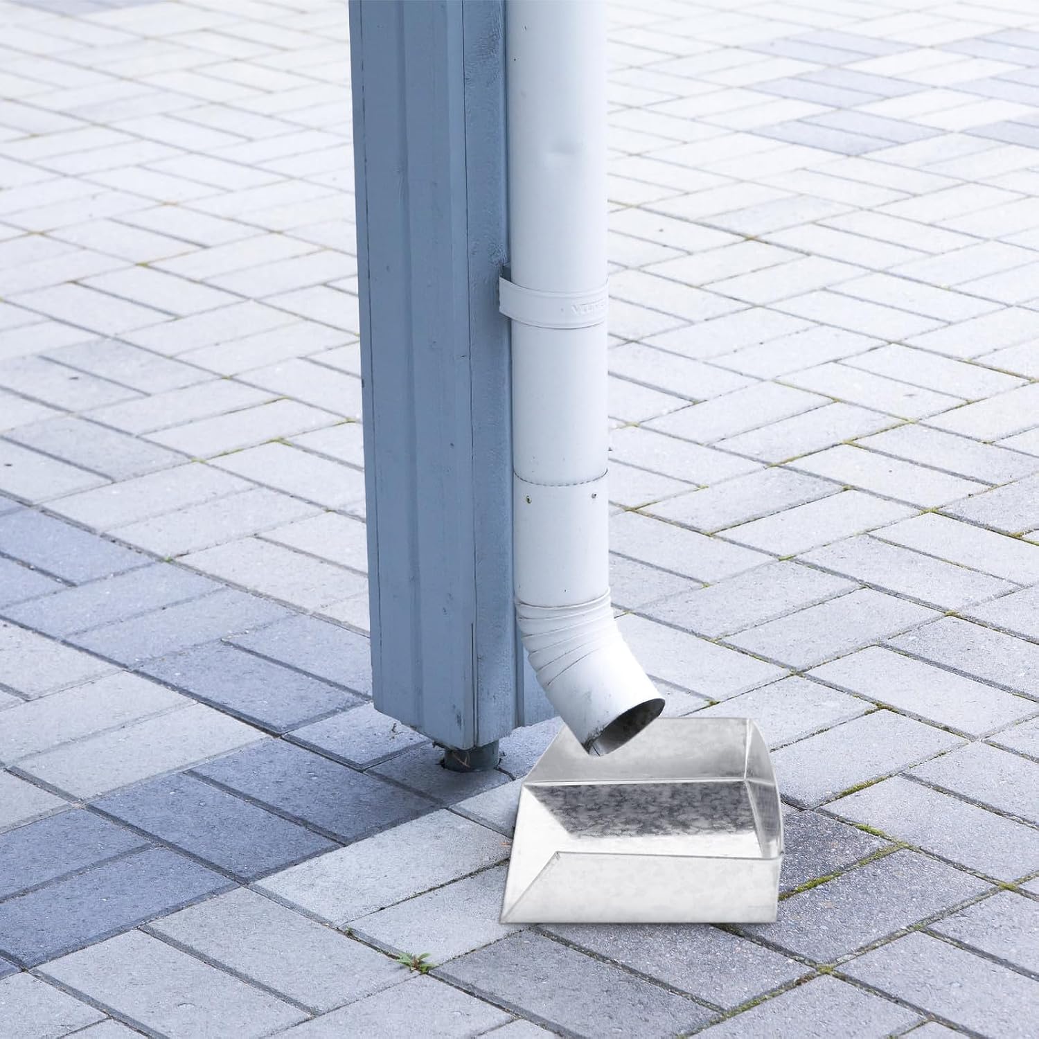 Iron Rainwater Collection Gutter Downspout Splash Block Silver | Modern Metal Connector, Sturdy Lightweight Build, Easy Install and Space Saving Design for Practical Drainage Use