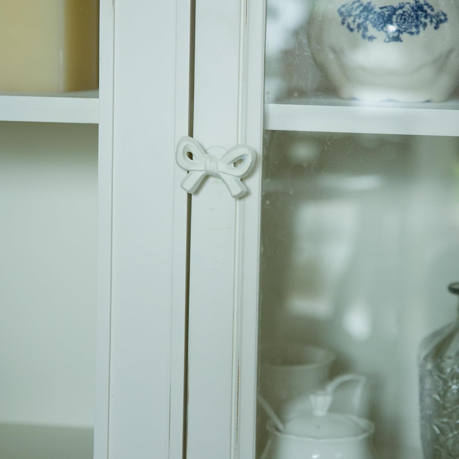 6PCS Handmade Metal Gold Bow Cabinets Knobs for Cabinet Drawer Cupboard Pulls Handle Perfect Decor Furniture Accessories (White, 6 Pack)