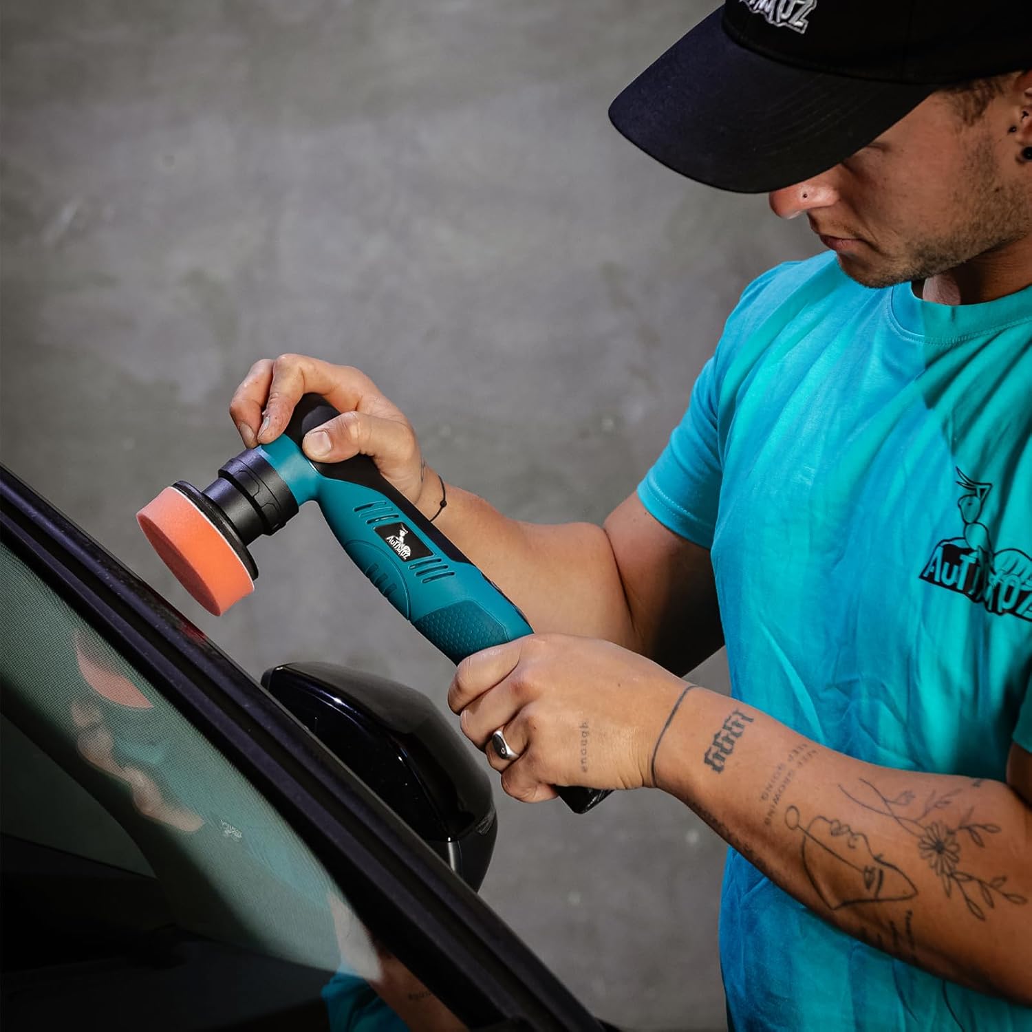 Cordless Mini Car Polisher Buffer, 6 Speeds, 2Pcs 2000mAh 1/3inch Orbital and Rotary Fast Change Polisher for Car Detailing, Micro Cordless Polisher for Car Boat Polishing - Image 8