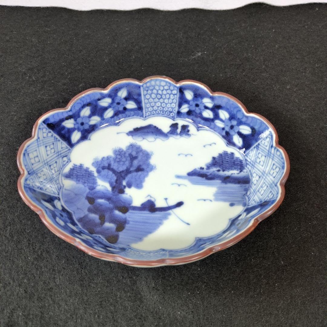 Amazon.co.jp: 有田焼 岩永浩 作 祥瑞山水図菊割楕円向付 1枚 : おもちゃ