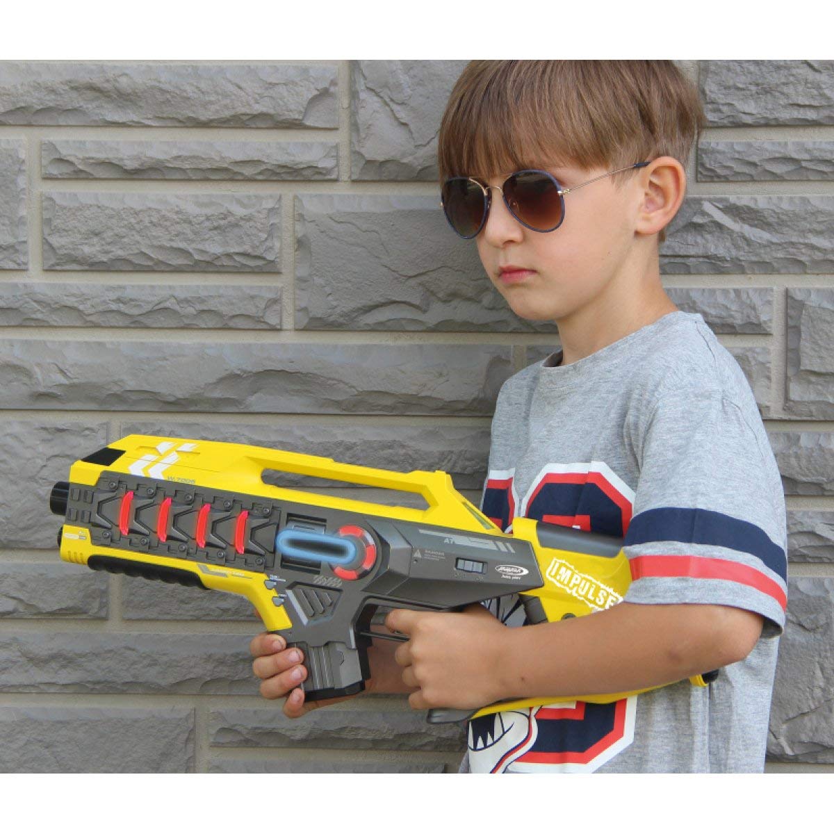 JAMARA 410083 Impulse Gun – Rifle Set gelb/rot – Laser Tag mit 3 Battlemodi Spieler je Team, Last Man Standing, Duell, 4 simulierte Waffen mit Soundeffekte, bis 40m Reichweite