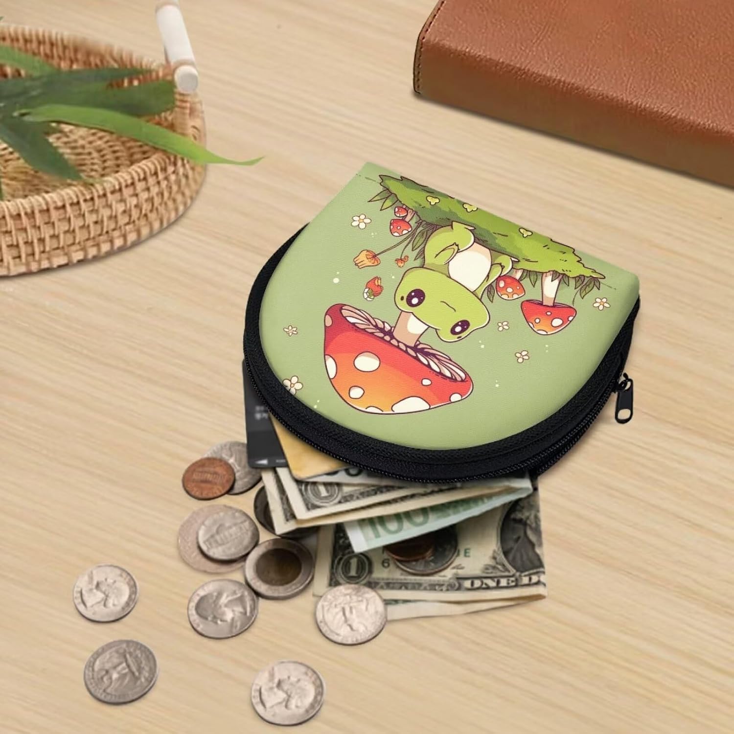 ZOUTAIRONG Mushroom Frog Coin Purse for Teens Girls Organizer Travel Wallet Kids Boys Change Storage Bag Cosmetic Bags Mini Pouch Portable Case Party Favor Green