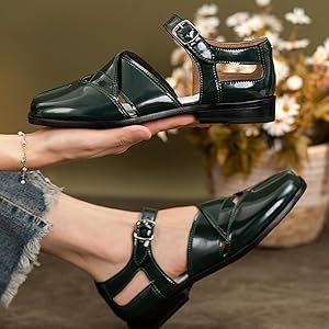 チヒャン jihyang ドット パンプス ブラック エナメル サンダル GIVENCHY ジバンシー ヒール パンプス オープントゥ サンダル 靴