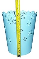 Vista 3 de Papelera, Cestas de Papeles de Desecho de Plástico sin Tapa con Forma de Flor Hueca, Bote de Basura (Azul, Mediano)