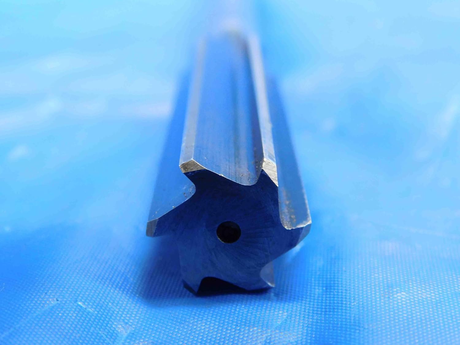 0.5632 O.D. HSS Chucking Reamer 6 Flute .5632 9/16 .5625 +.0007 Oversize - RB1581BZ2