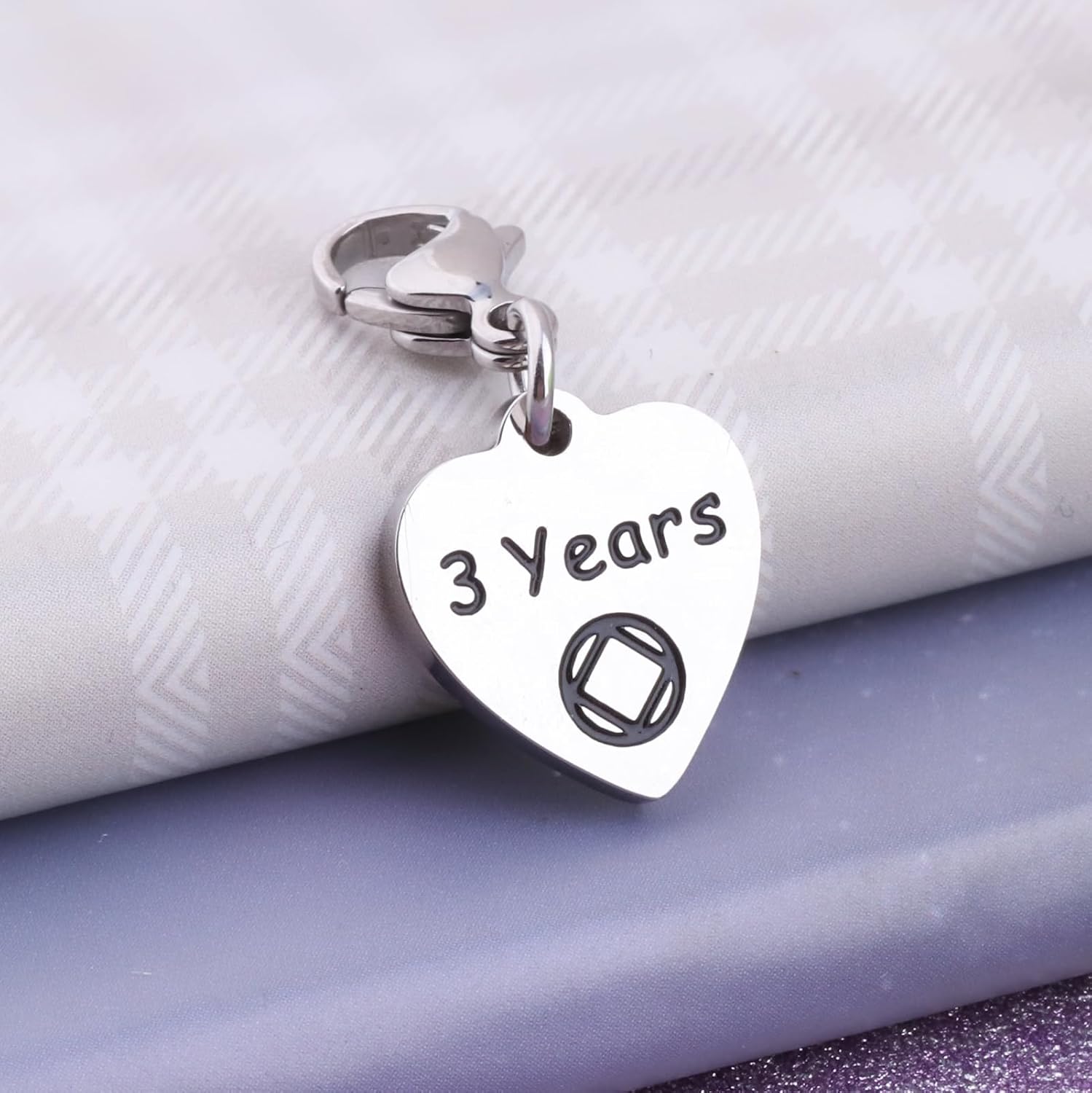 FEELMEM 3 NA Recovery Jewelry Charm Zipper Pull Narcotics Anonymous Gifts Sober Sobriety Charm Sobriety Gifts