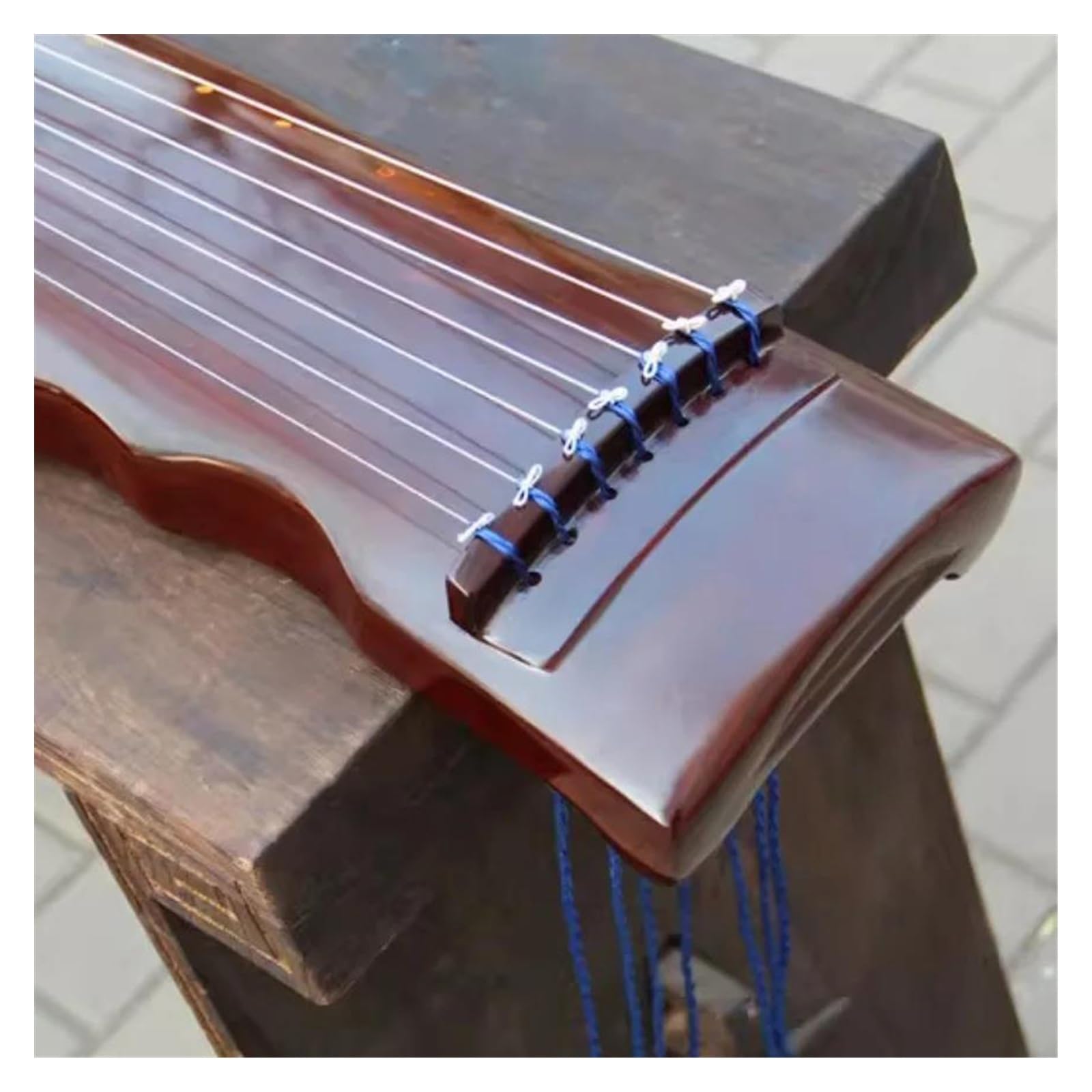 Tradycyjny Instrument Muzyczny Guqin Cytra Siedmiostrunowa Guqin To Tradycyjny Instrument Odpowiedni Dla Początkujących