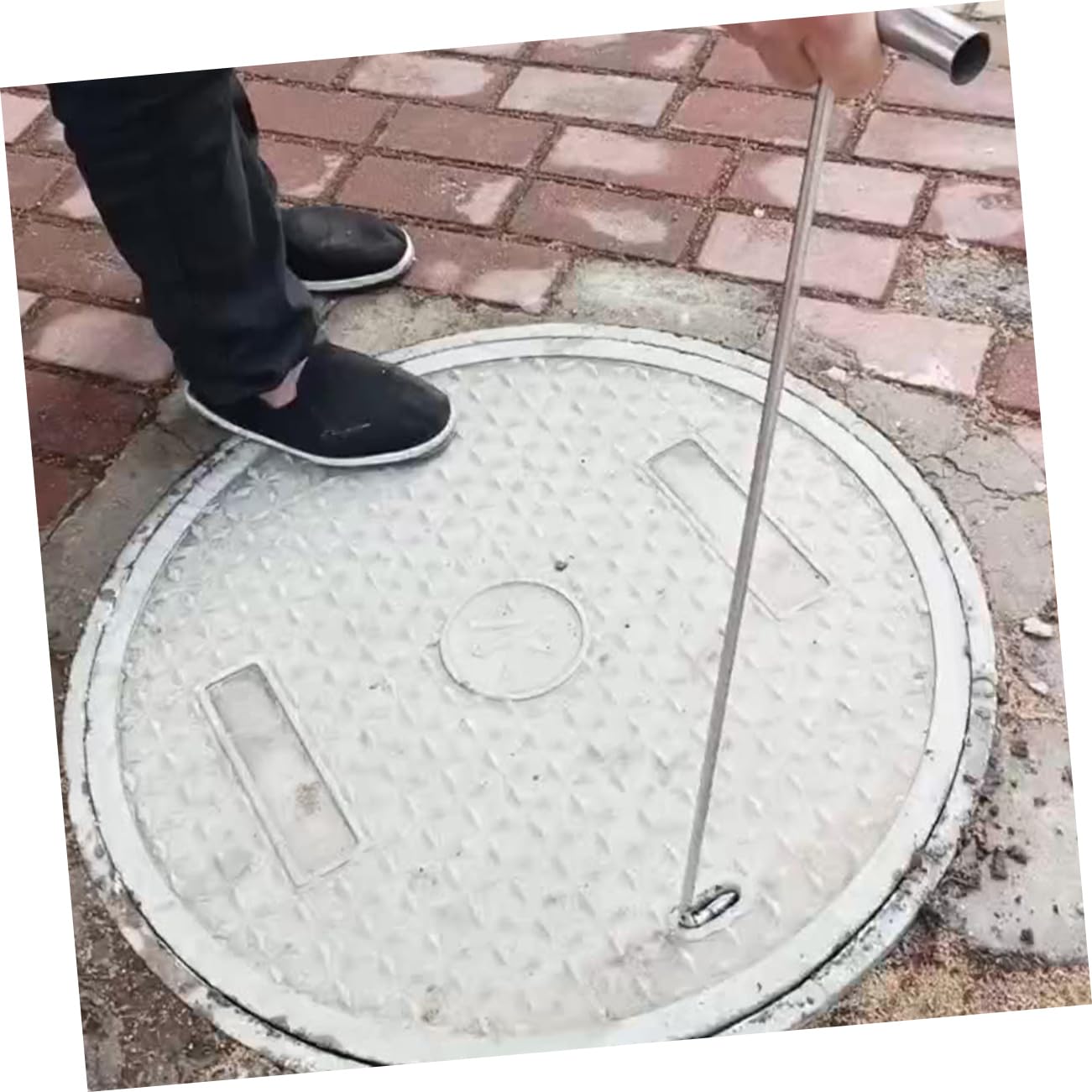 Levemolo 2pcs Stainless Steel Hook Butcher Hooks Rebar Stakes Handy Hook Lifting Tool Lift Hooks Handle Roller Shutter Door Hook Drain Grate Lifter Manhole Cover Lifter Hook Silver