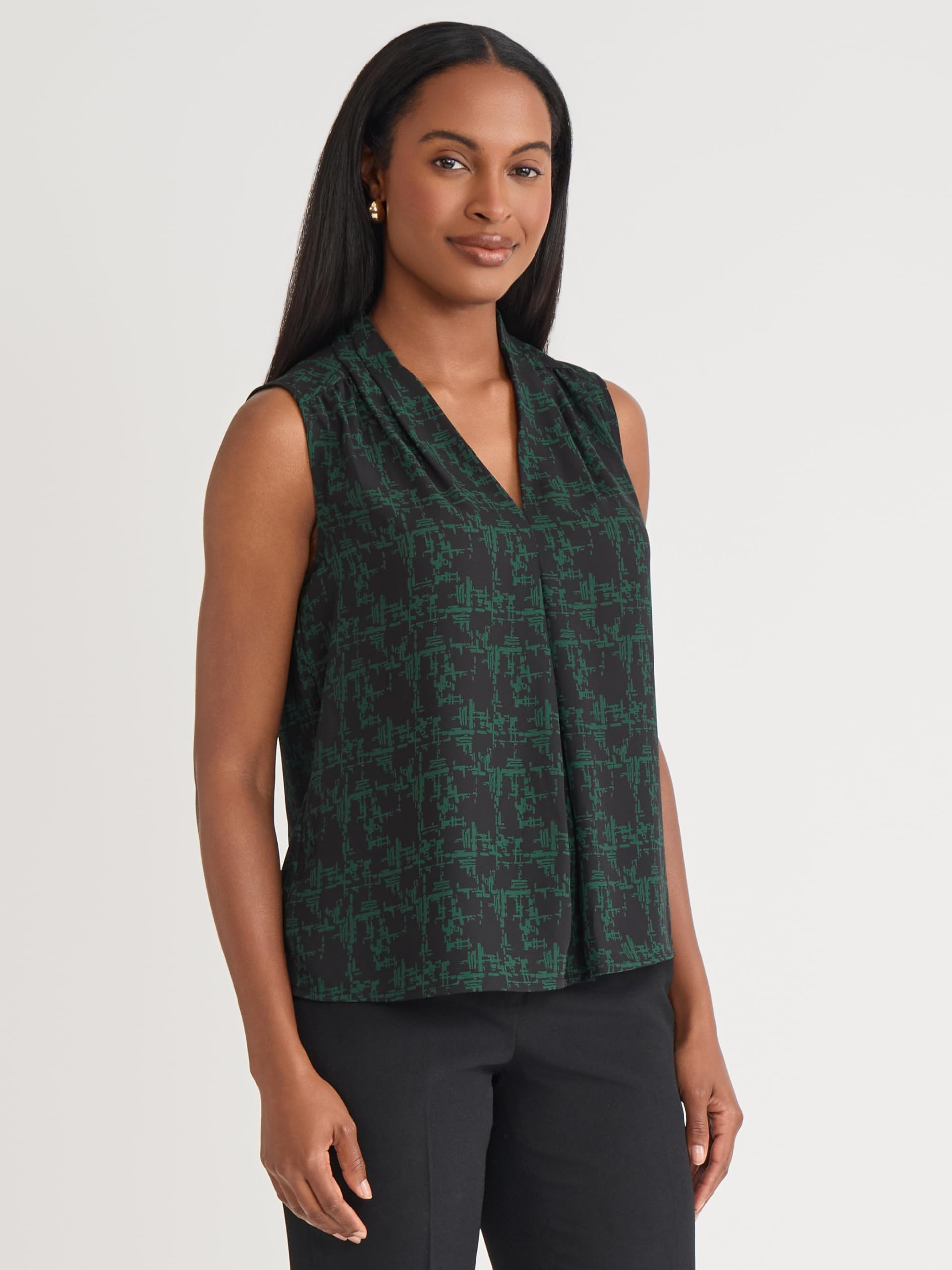 Kasper Women's Sleeveless V-Neck Printed Top