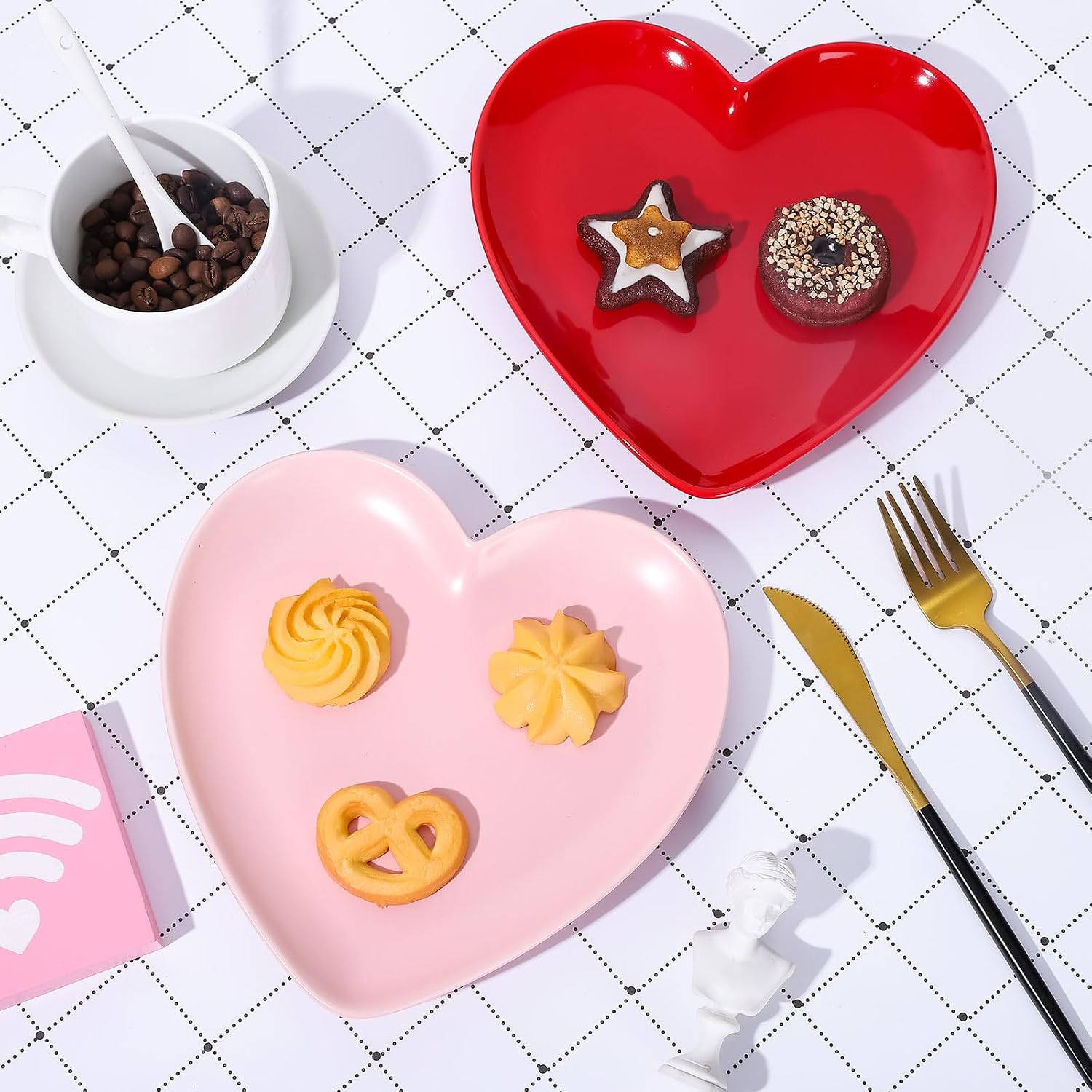 Whaline 2 Pcs Heart Shaped Ceramic Dessert Plate Pink Red Salad Dinner Steak Plate for Home Kitchen Xmas Wedding Valentine’s Day Anniversary Birthday Party Decor
