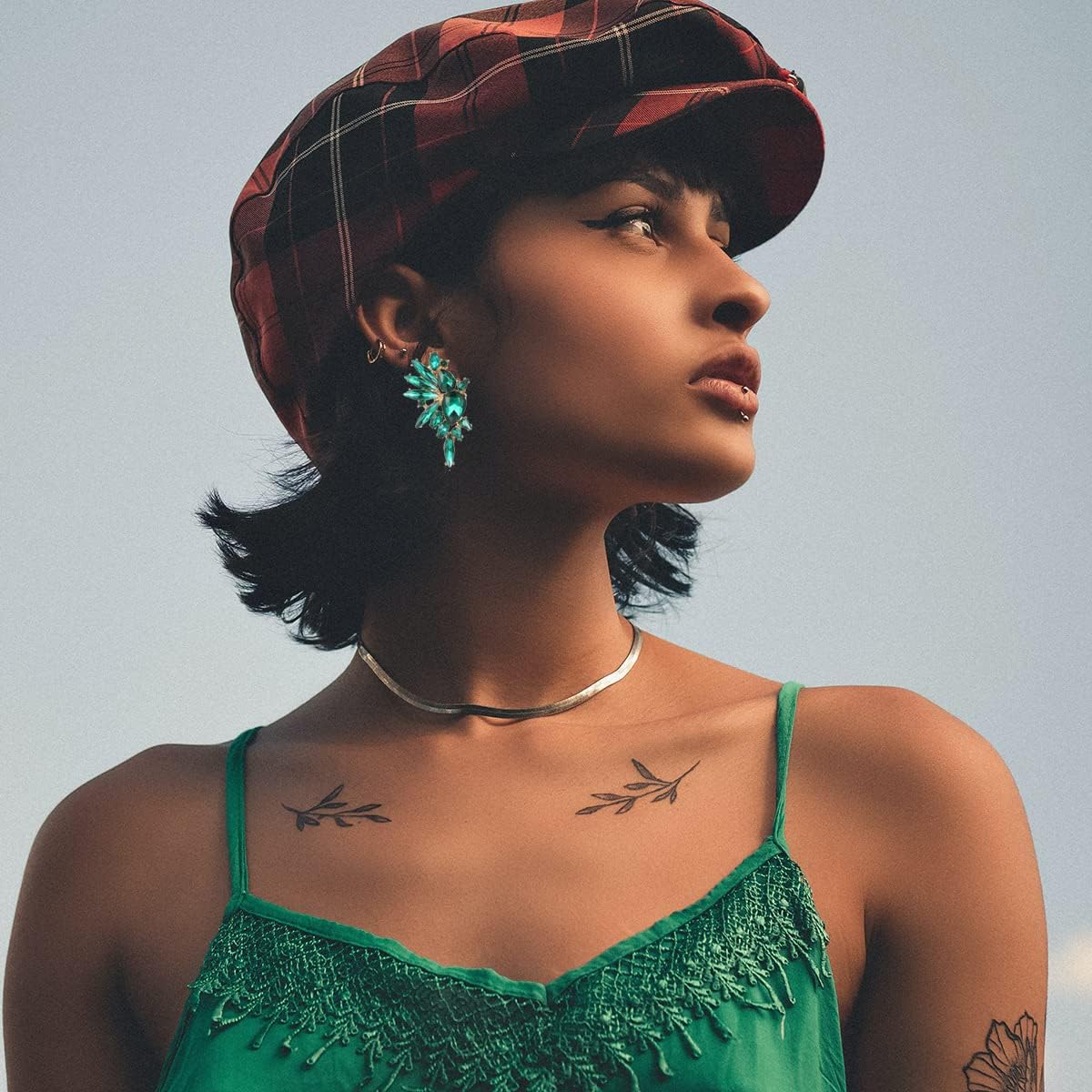 Vintage Rhinestone Statement Earrings Retro Big Cluster Crystal Drop Dangle Earrings for Women - Image 8