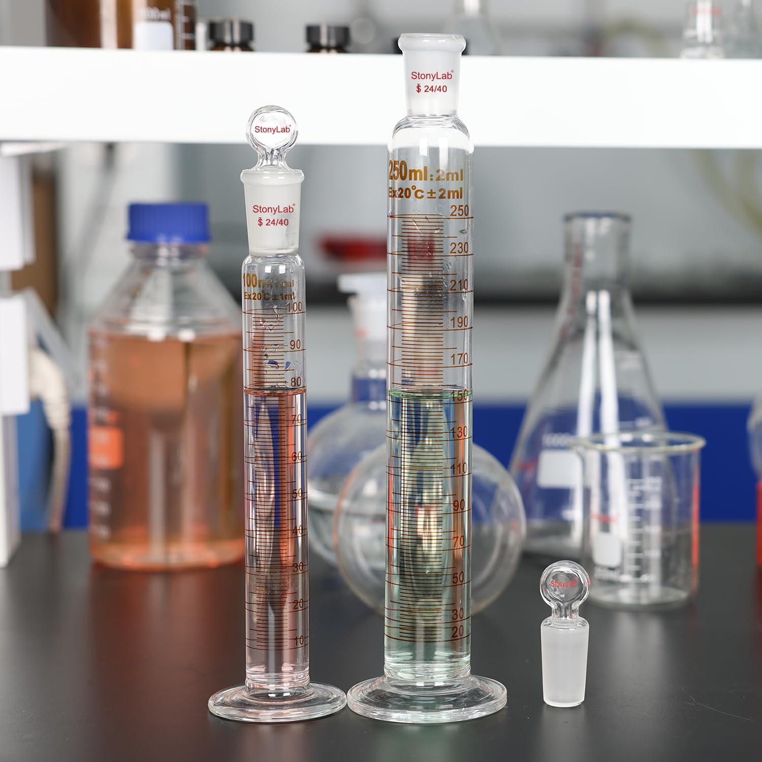 stonylab Measuring Cylinder with Stopper, 100 ml Heavy Wall Borosilicate Glass Measuring Graduated Cylinder with 24/40 Standard Ground Joint and Flat Head Stopper, 1 Pack — Amazon image 5