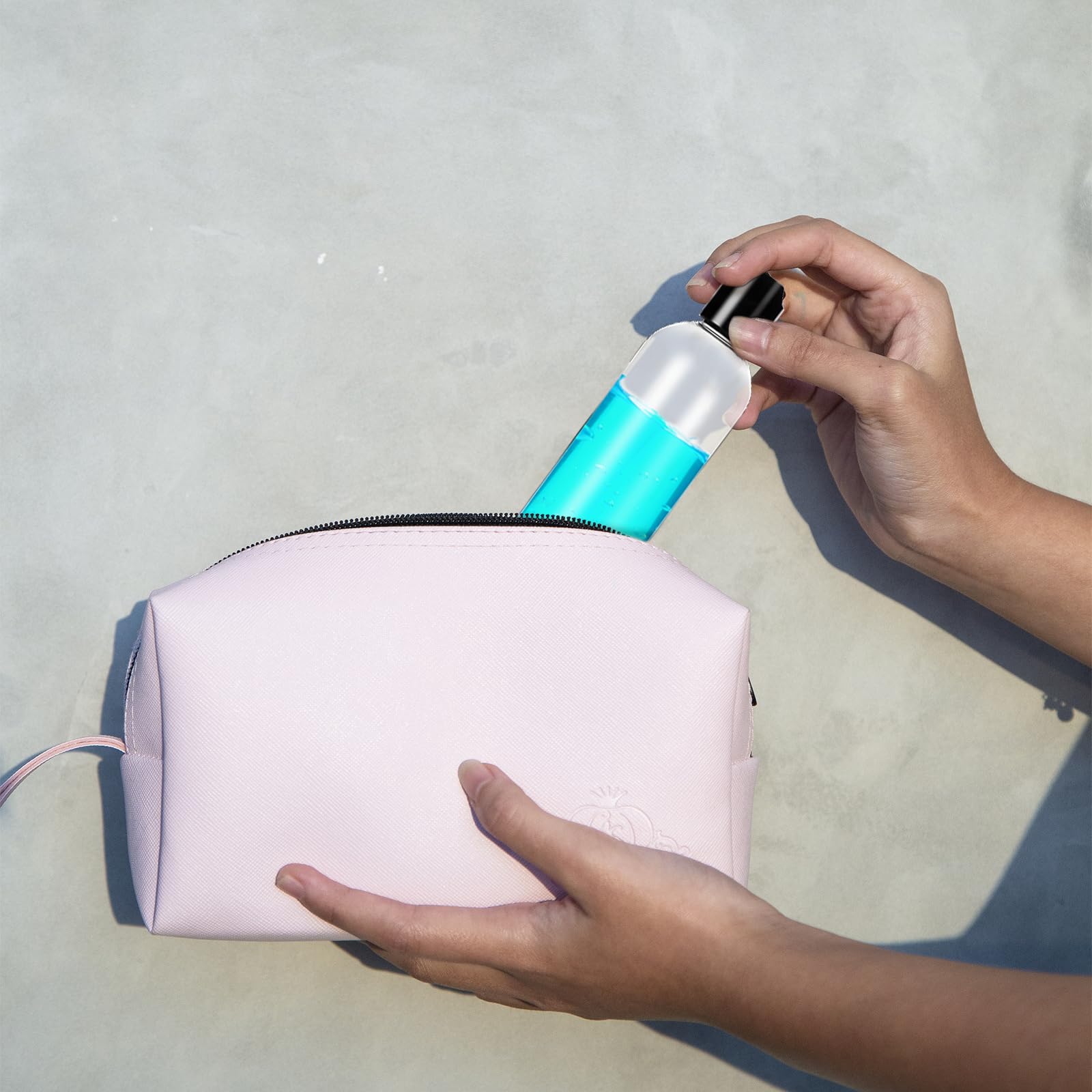 34 bottiglie da viaggio in plastica con tappo a disco, vuote, ricaricabili, da spremere, per shampoo, lozioni, creme, articoli da toeletta e sapone liquido per il corpo (trasparente, 226,8 g)