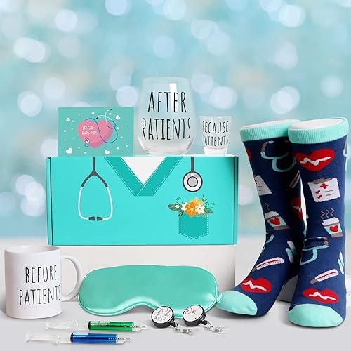 Miniatura 7 de Antes de los pacientes, después de los pacientes, porque los pacientes, taza de café de 11 onzas y juego de copas de vino de 19 onzas, idea de