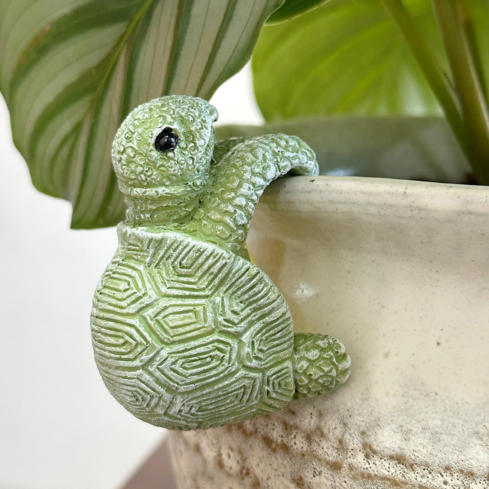 Yarteim Schildkröte Deko Blumentopf Hänger Figuren,Gartendeko für Draußen Wetterfest Schildkröte Dekofigur,Schildkröten Deko Harz Statue,Tiere Blumentopfhänger für Garten Deko Topfdekorationen