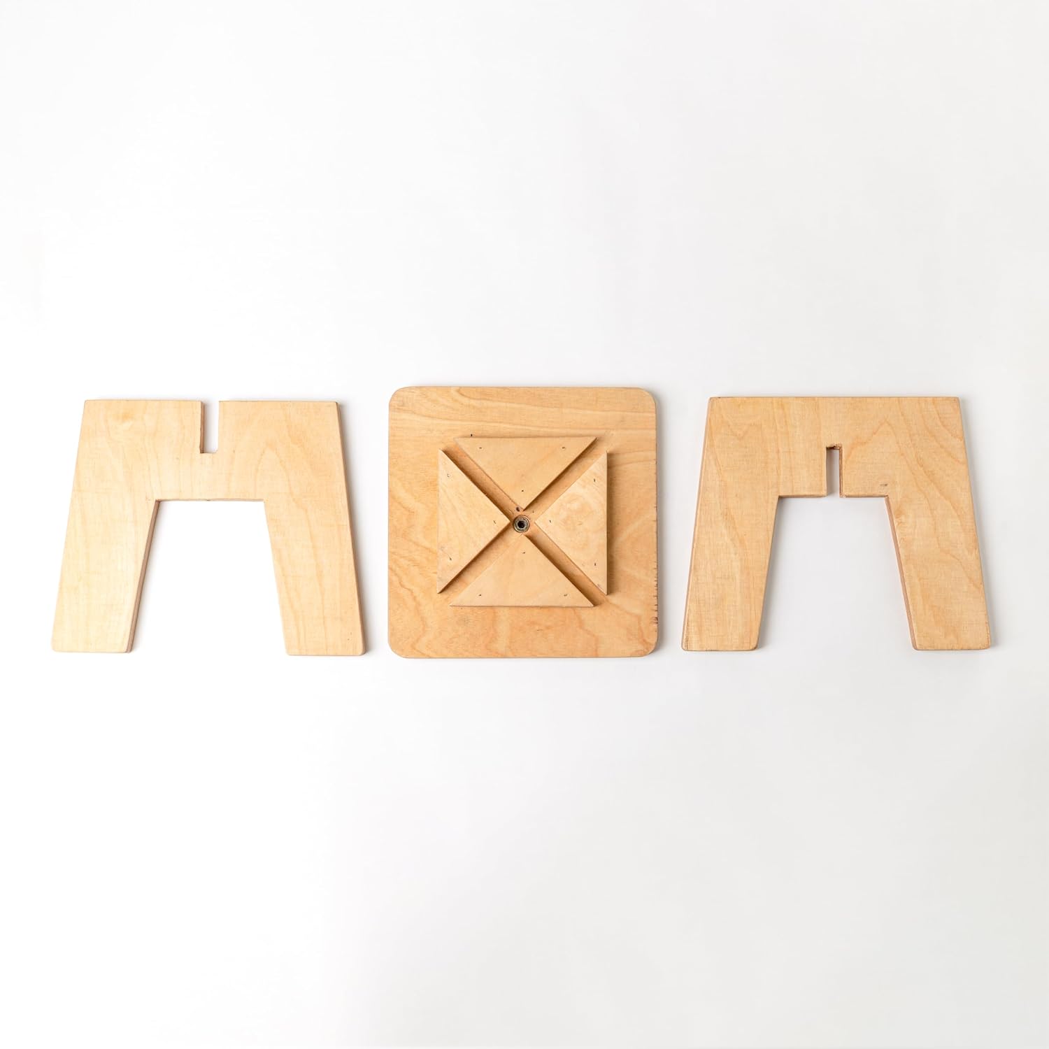 Tamo Portable Wooden Stool