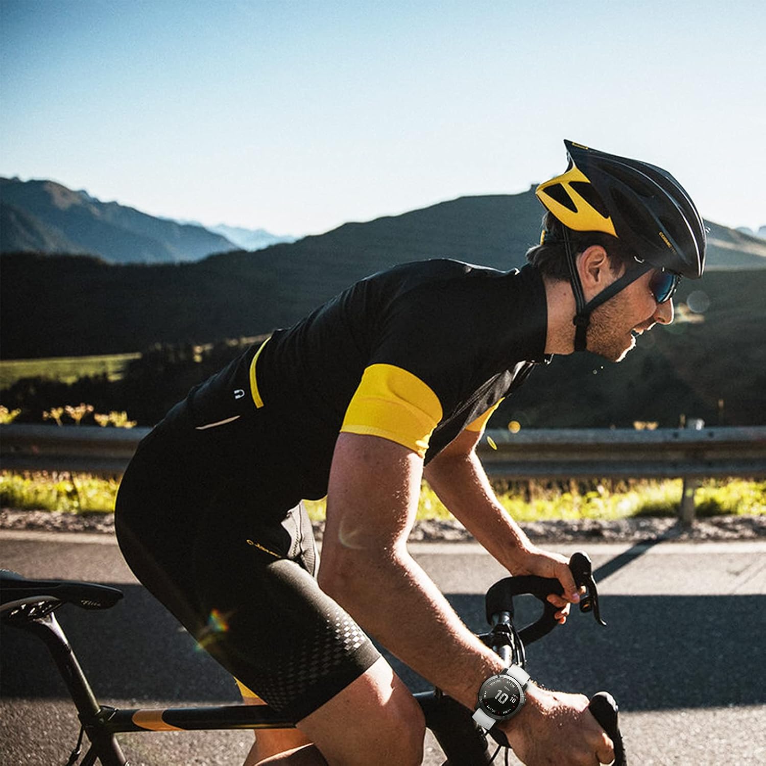 NotoCity for Garmin Fenix 5X Fenix 7X Sport Silicone Watch Band 26mm Replacement Strap for Fenix 6X/6X Pro/5X Plus/Tactix 7 Pro/Enduro 2/Fenix 3/Descent Mk2 (White-Black) - Image 8