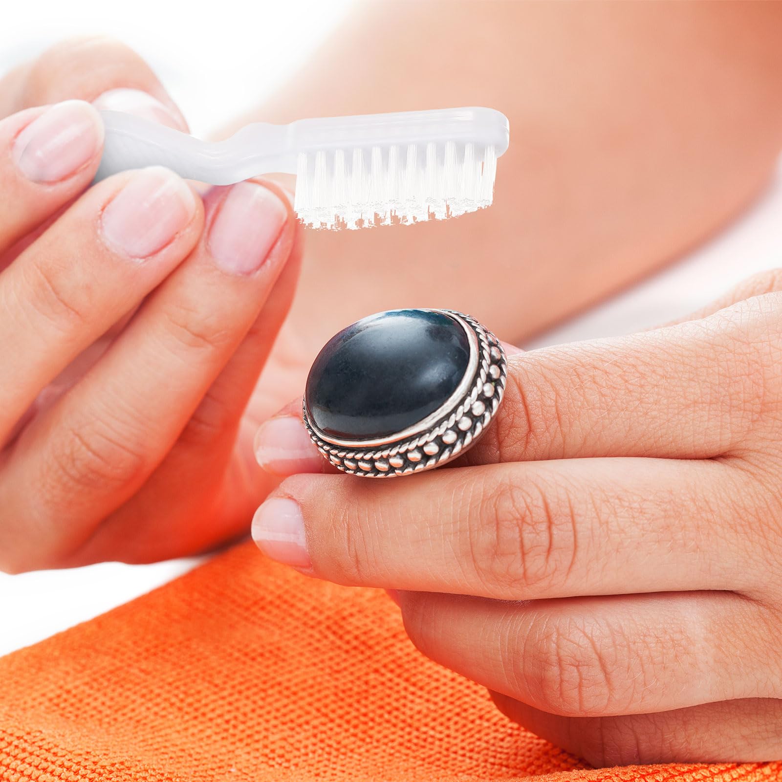 Nuogo 500 piezas mini cepillos de dientes desechables, huellas dactilares, mango corto, cerdas suaves, compactos y ergonómicos, blancos, para instituciones y organizaciones que atienden a adultos