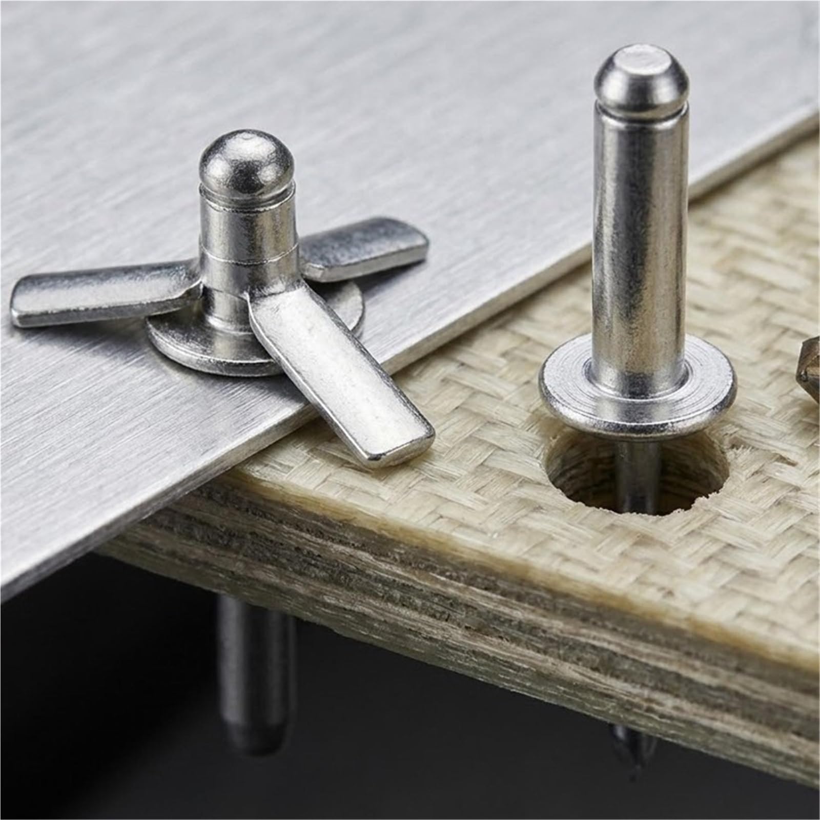 Nieten 300/50 Stück Aluminium-Blindnieten, Pop-Nieten-Sortiment-Set, runder Kopf, dreifach gefaltet, for DIY-Blech-Möbel-Reparaturen, Befestigungselemente(200PCS,M4)