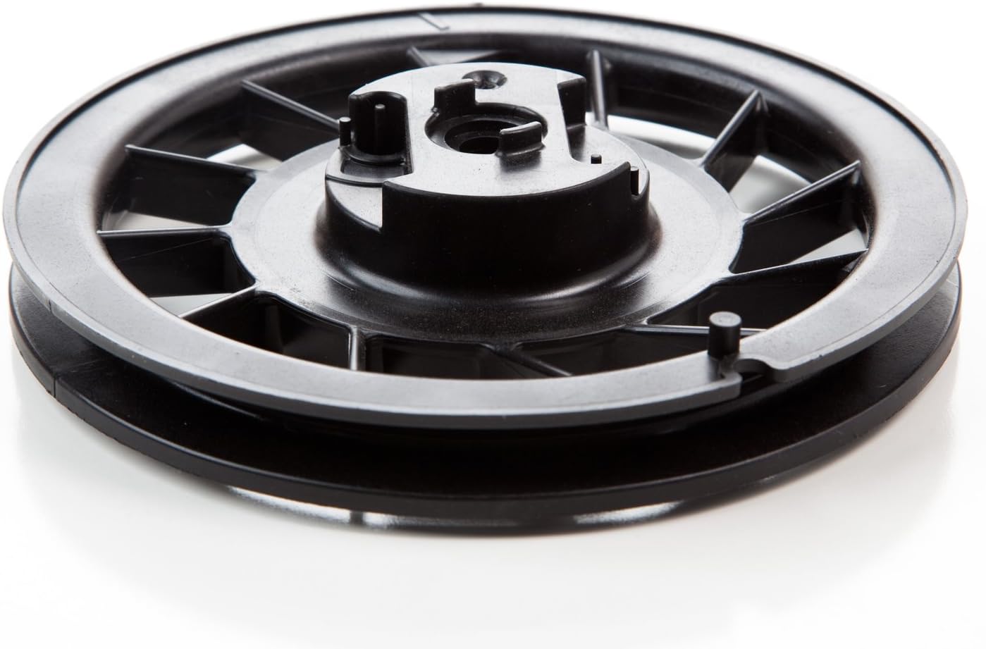 Amazon Com Briggs Stratton 695129 Starter Pulley Replacement Part Lawn And Garden Tool Replacement Parts Garden Outdoor