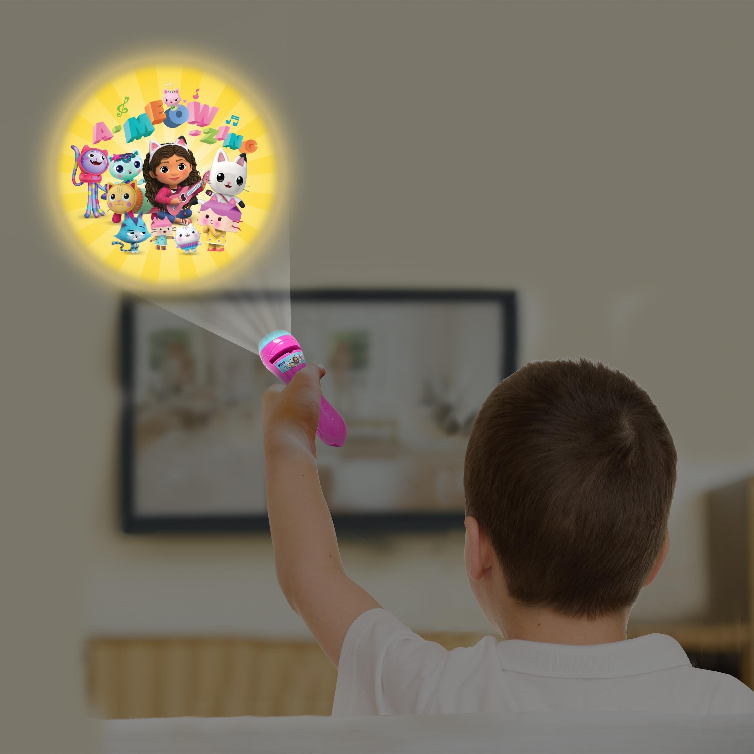 LEXIBOOK, Gabby's Dollhouse, Stories projector and torch light - Image 4
