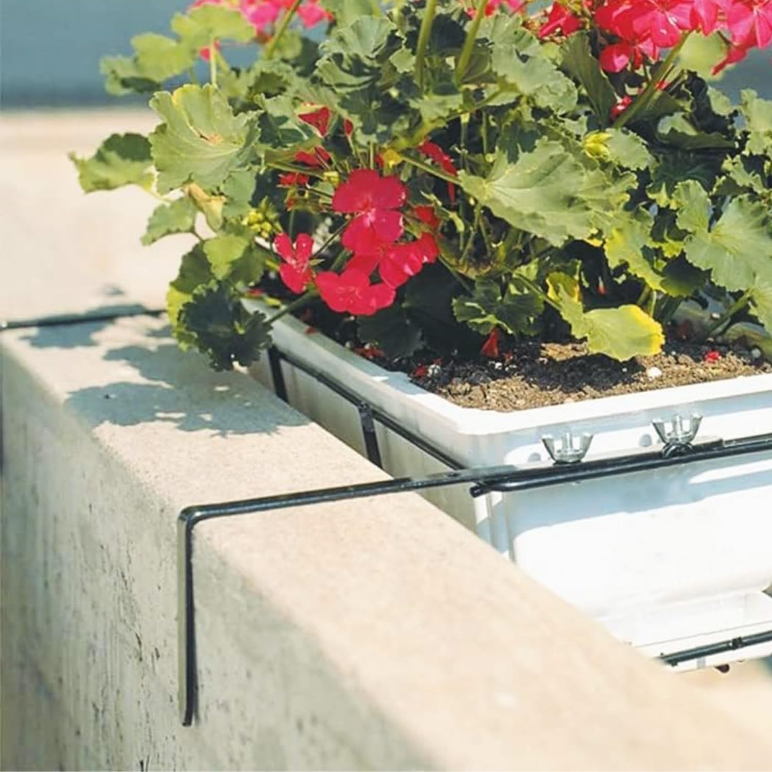 PALUPLUS 2 Balconiere REGOLABILI in Metallo Nero, Fioriera Portavaso in Ferro Verniciato per Fiori e Piante, Supporto da Appendere, Made in Italy, Portata 15 kg -149M -2,7 (60 cm)
